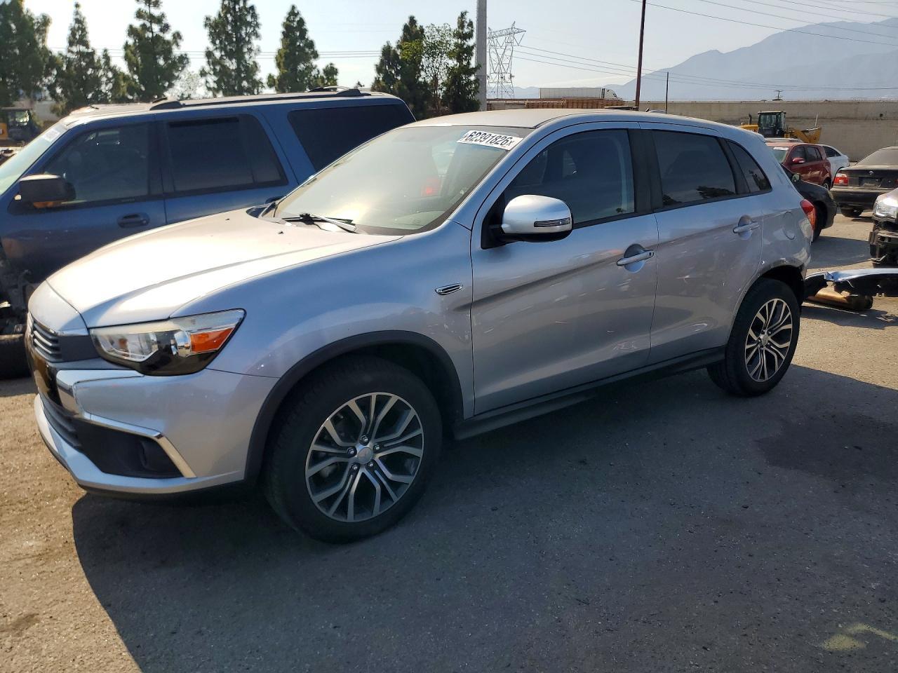 2017 Mitsubishi Outlander, ES