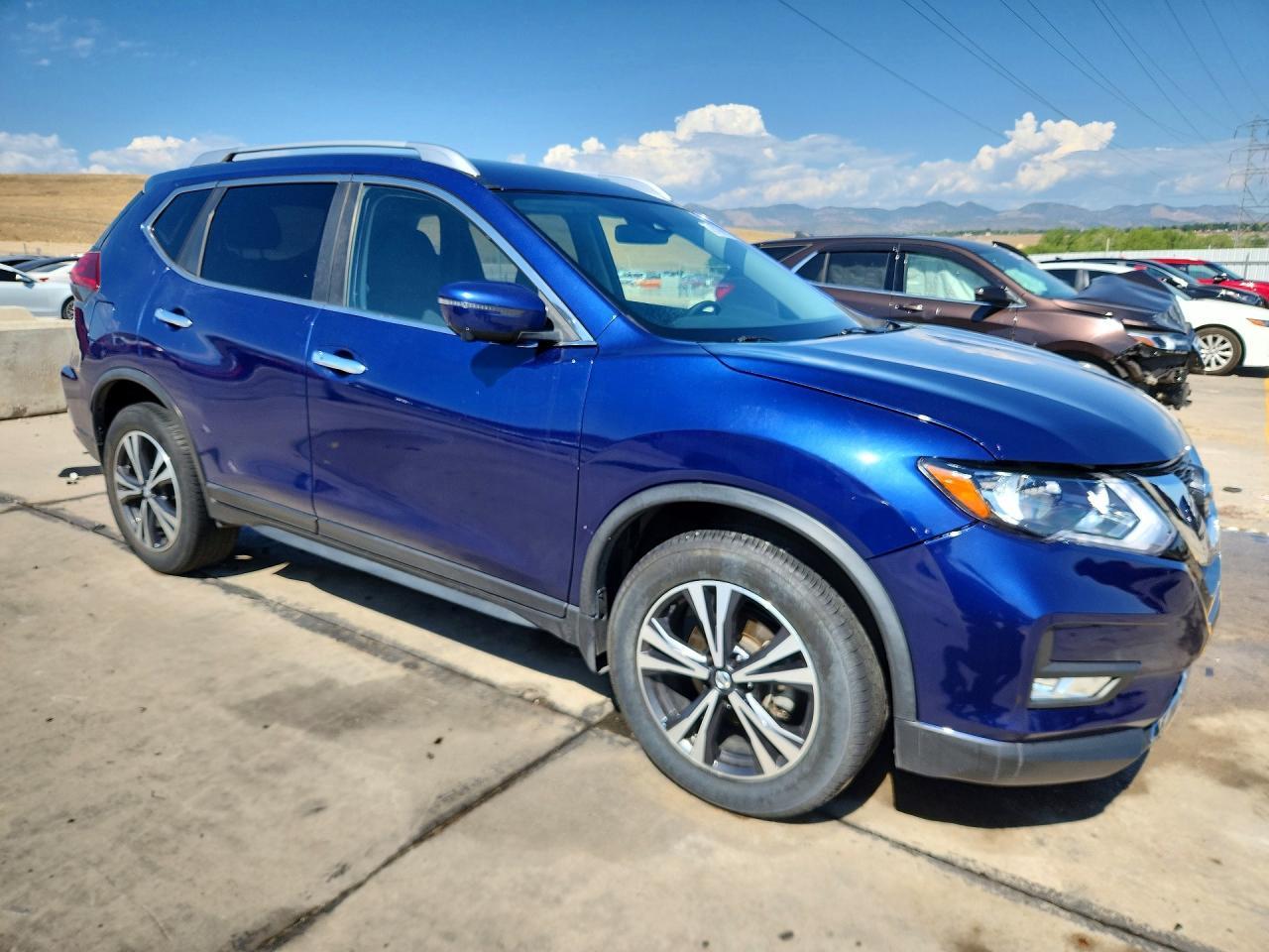 2019 Nissan Rogue, SV