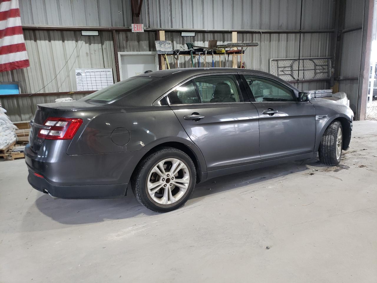 2017 Ford Taurus, Sel