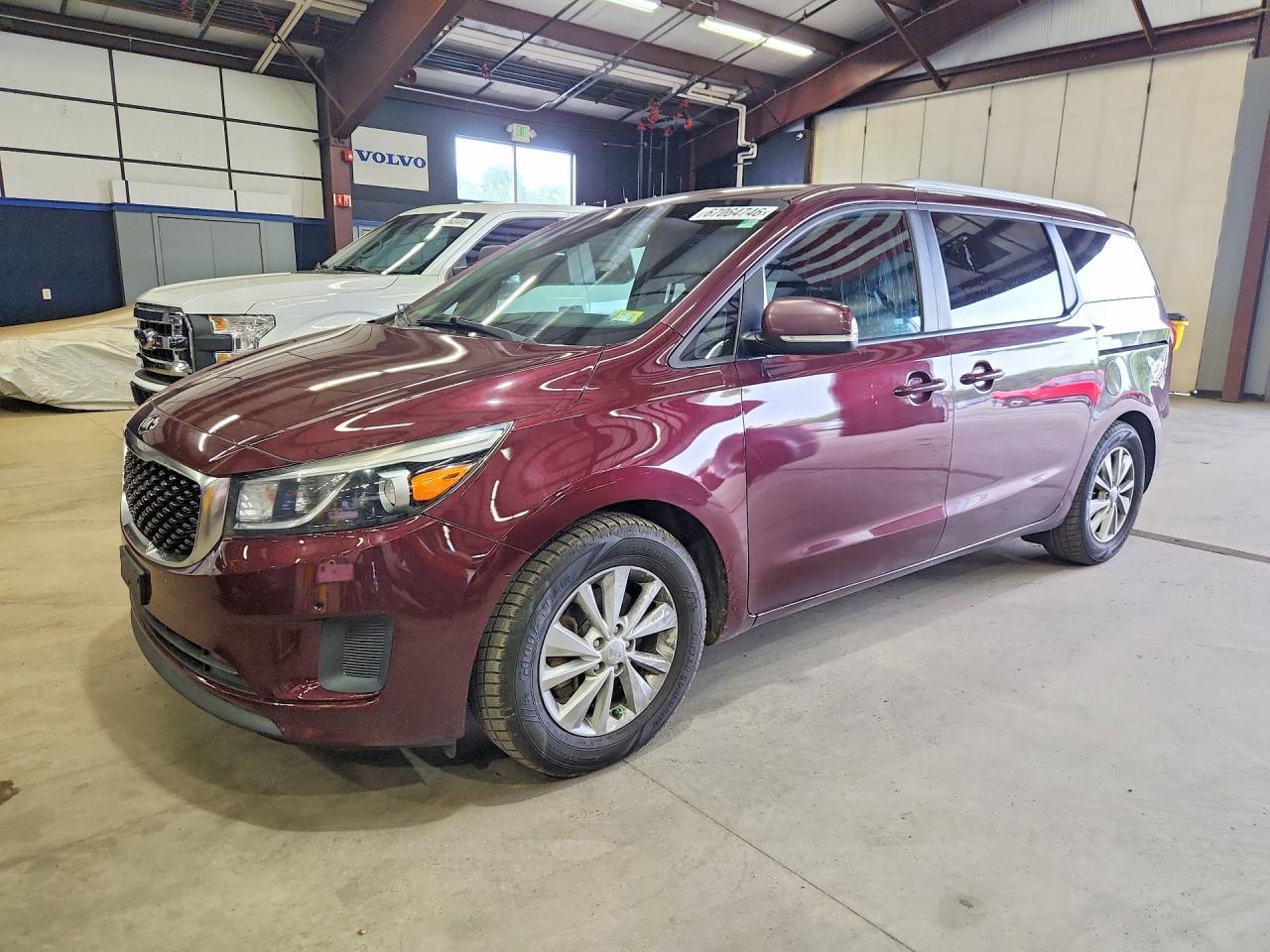 2017 KIA Sedona, LX