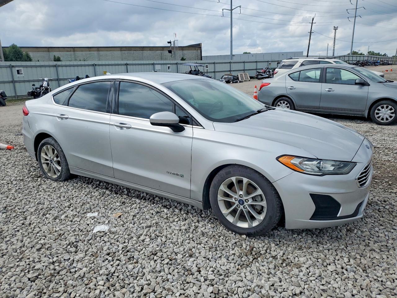2019 Ford Fusion, SE
