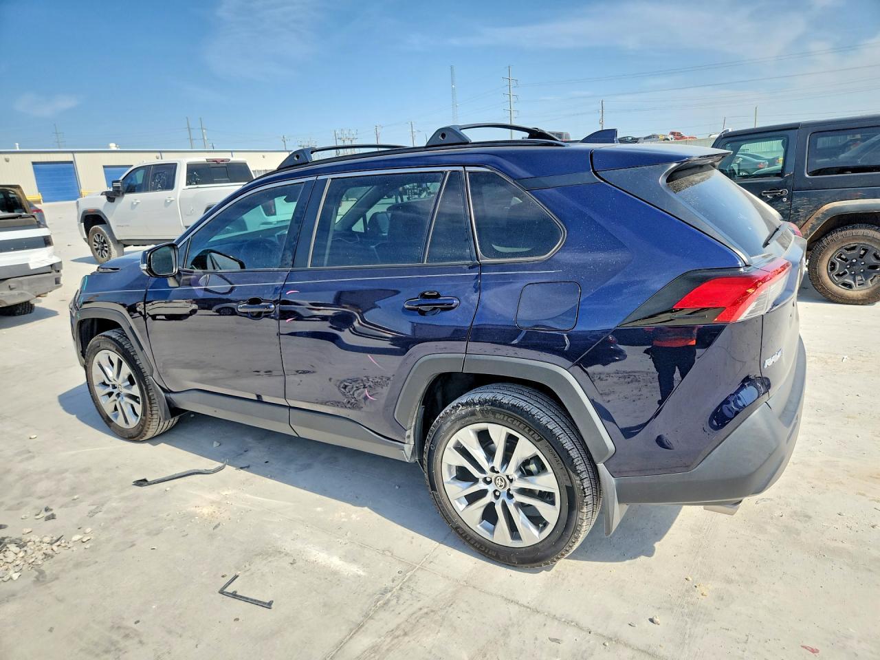 2024 Toyota RAV4, Xle Premium