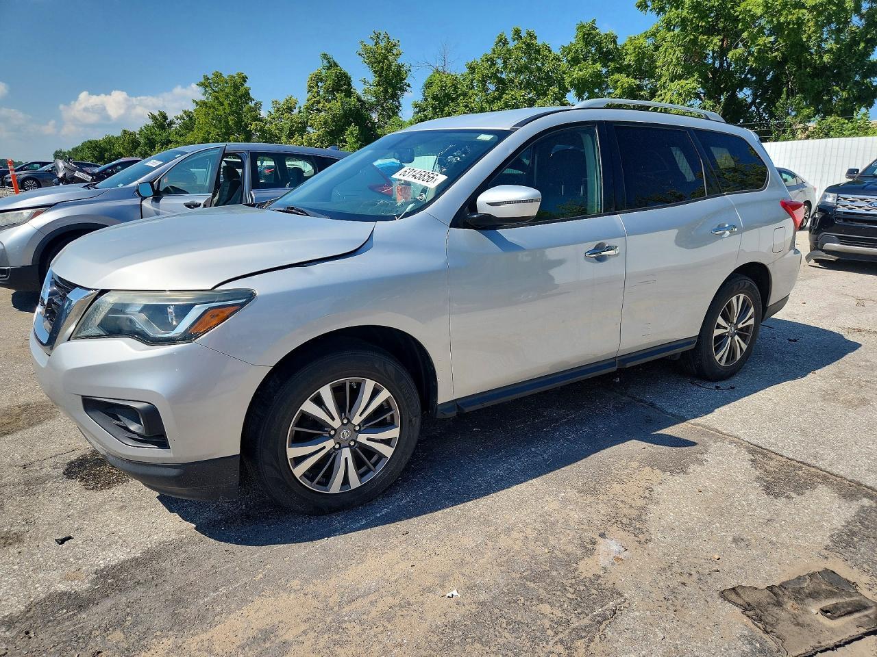 2018 Nissan Pathfinder, SV