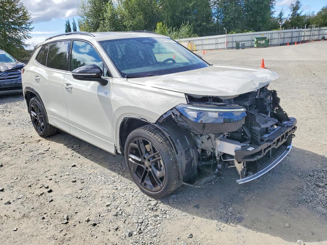 2025 Volkswagen Tiguan, Se R-...