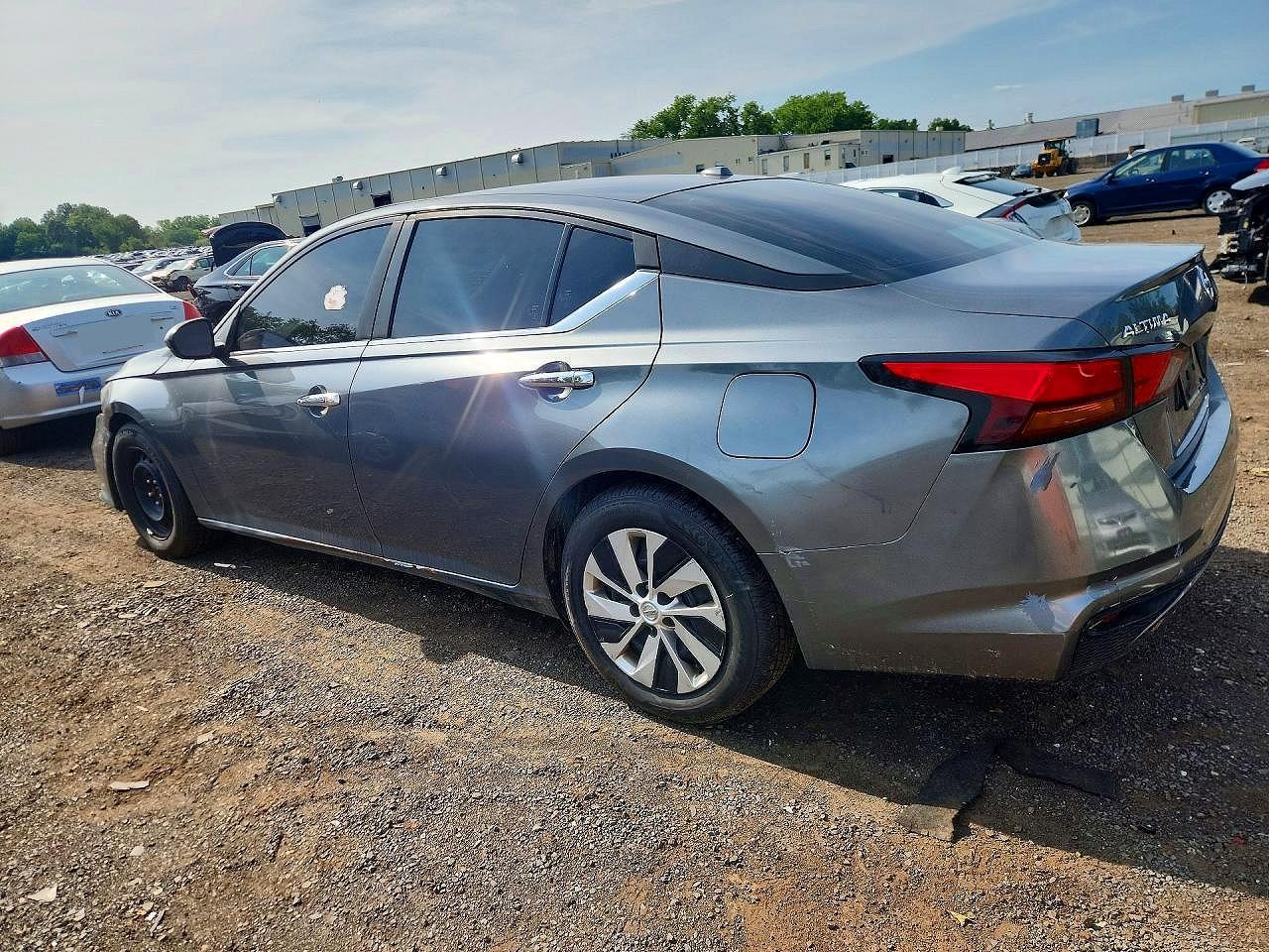 2020 Nissan Altima, S