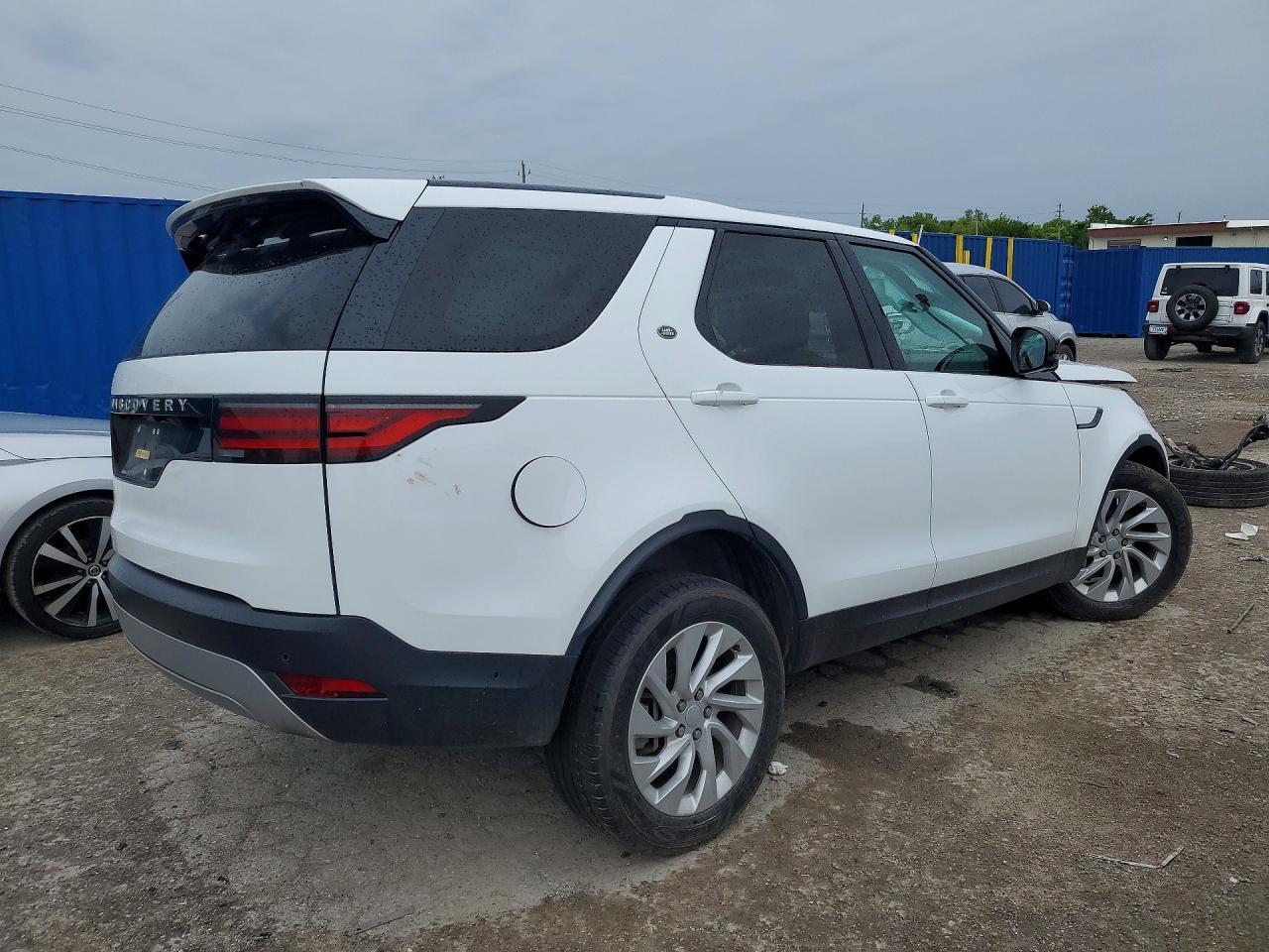 2024 Land Rover Discovery, S
