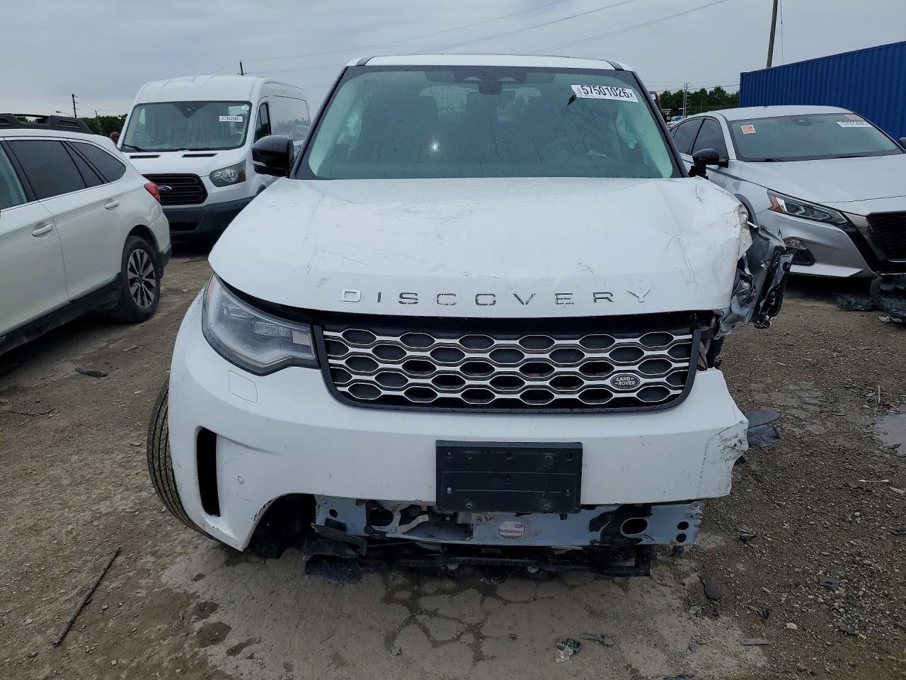 2024 Land Rover Discovery, S