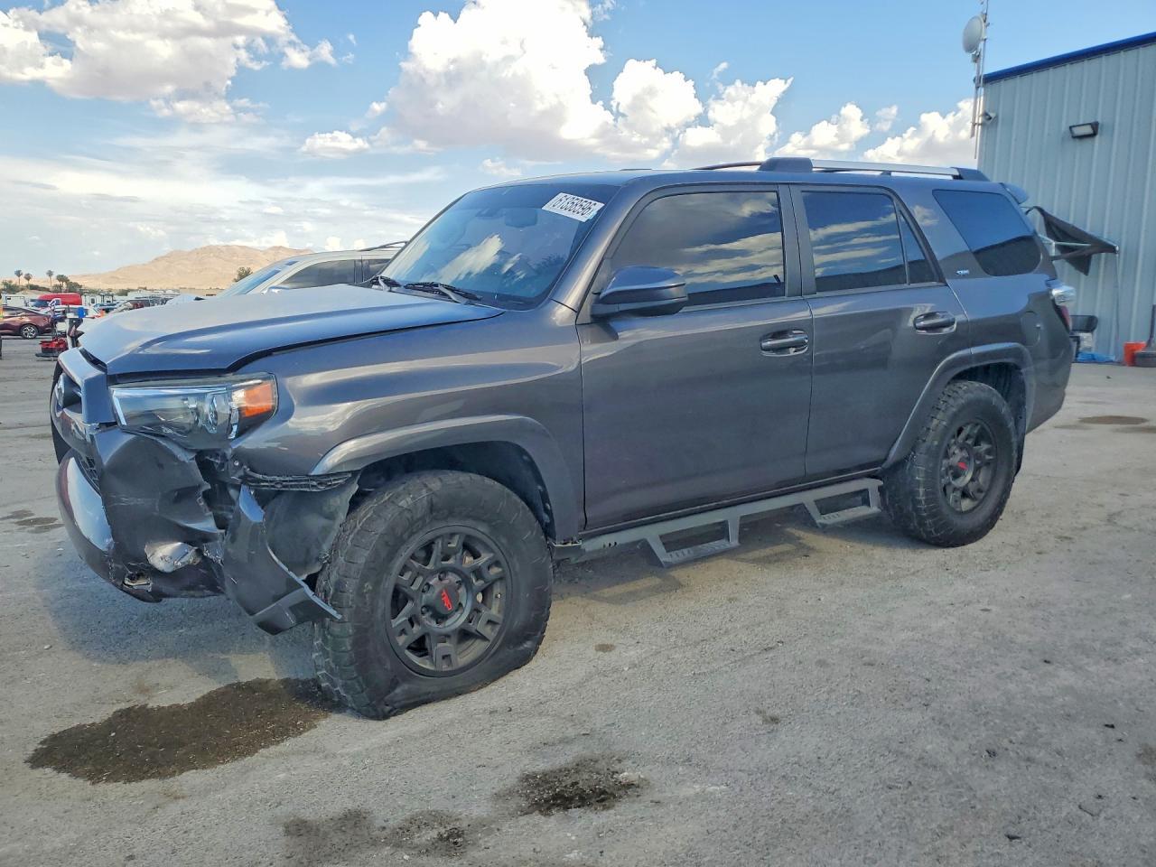 2022 Toyota 4runner, SR5