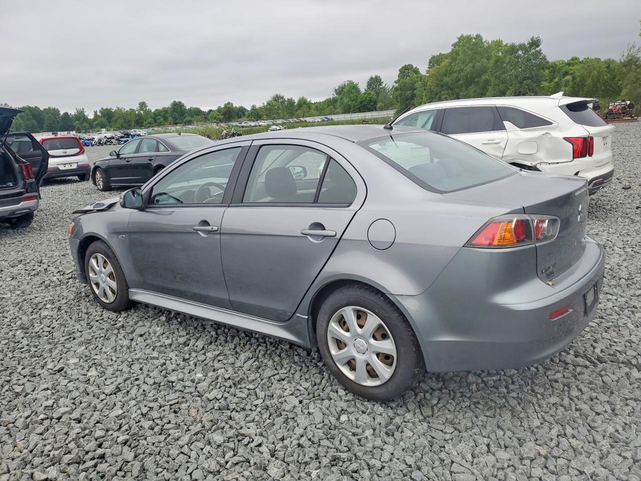 2015 Mitsubishi Lancer, ES