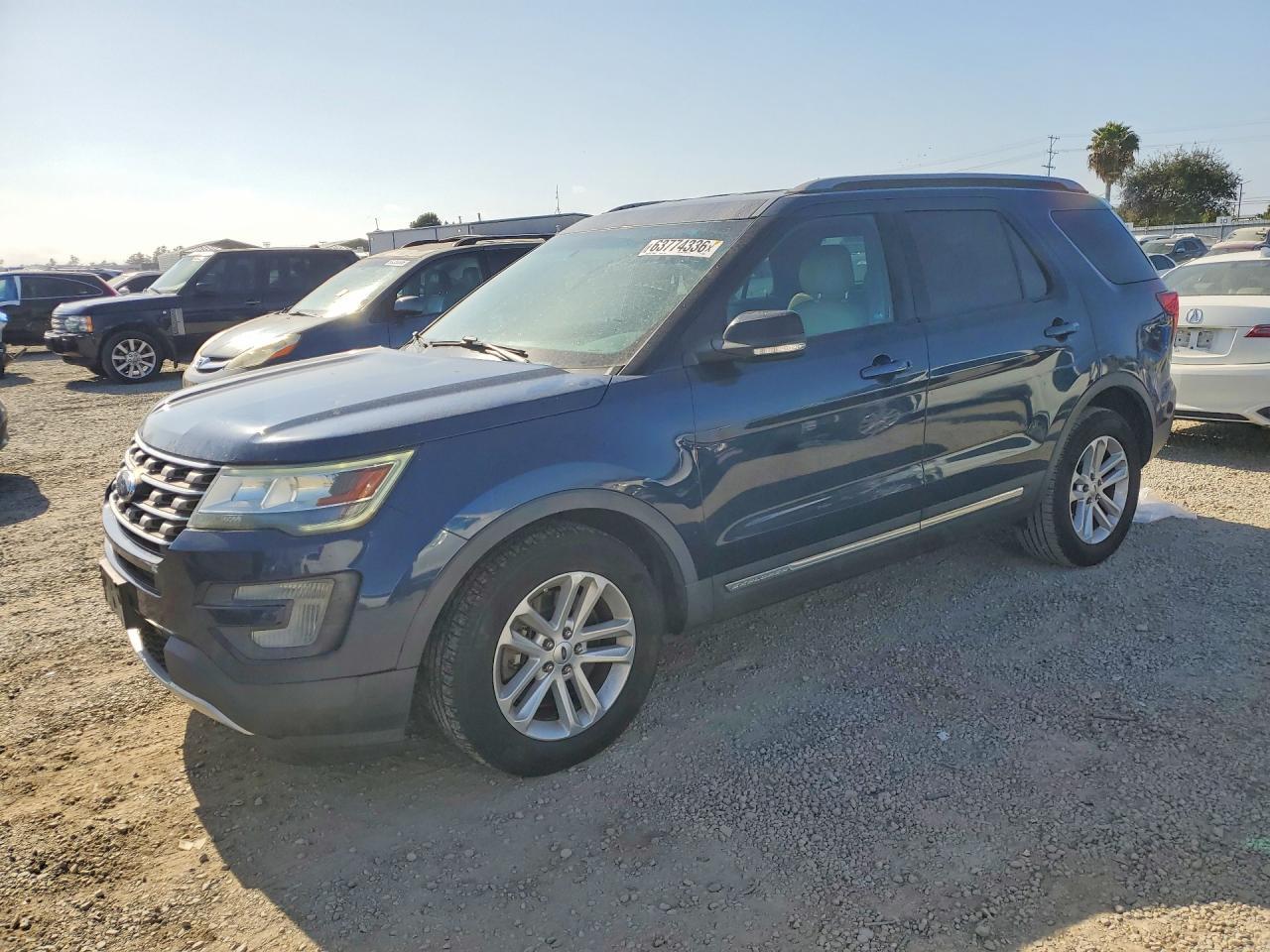 2016 Ford Explorer, Xlt