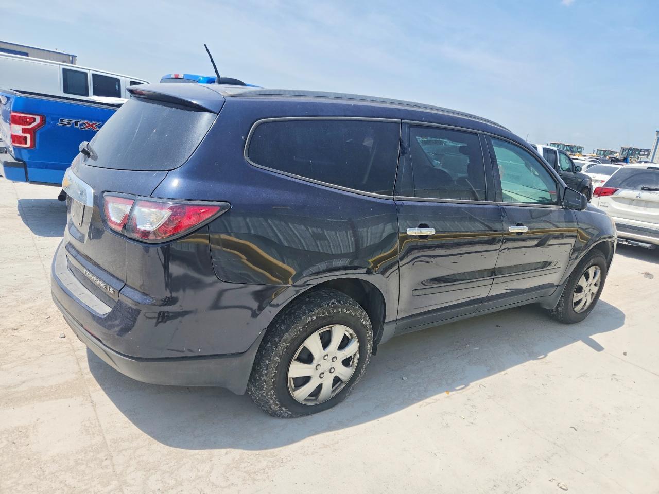 2016 Chevrolet Traverse, LS