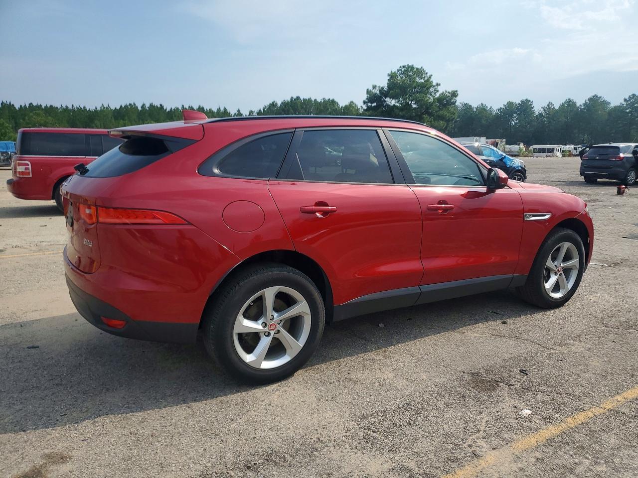 2018 Jaguar F-Pace, Premium