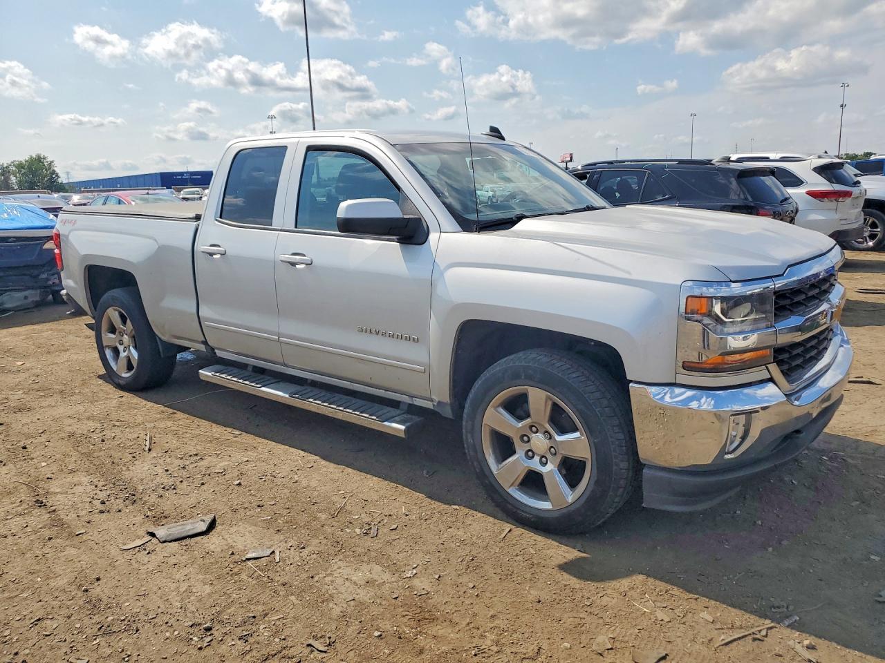 2017 Chevrolet Silverado, K15...