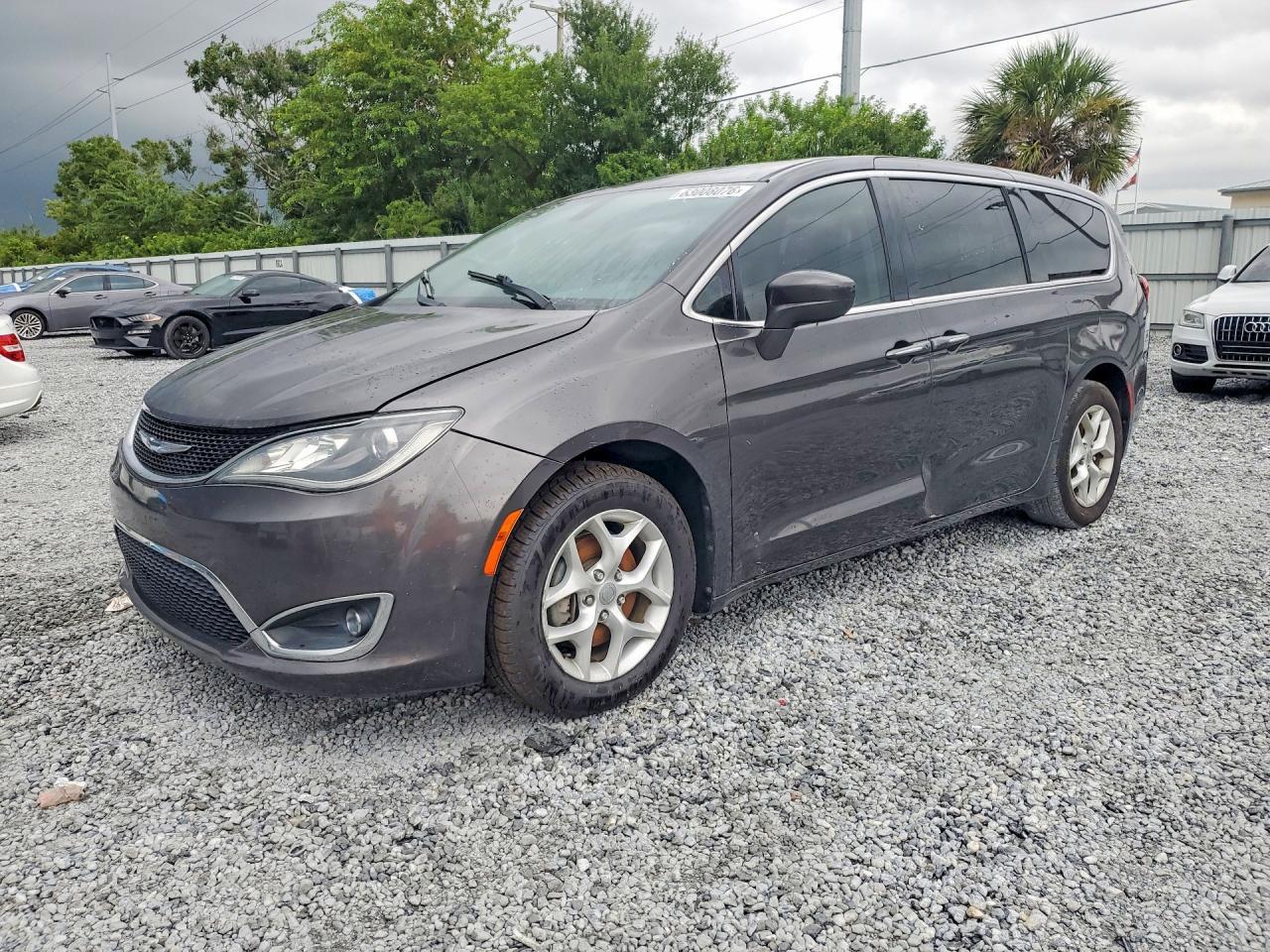 2018 Chrysler Pacifica, Touri...