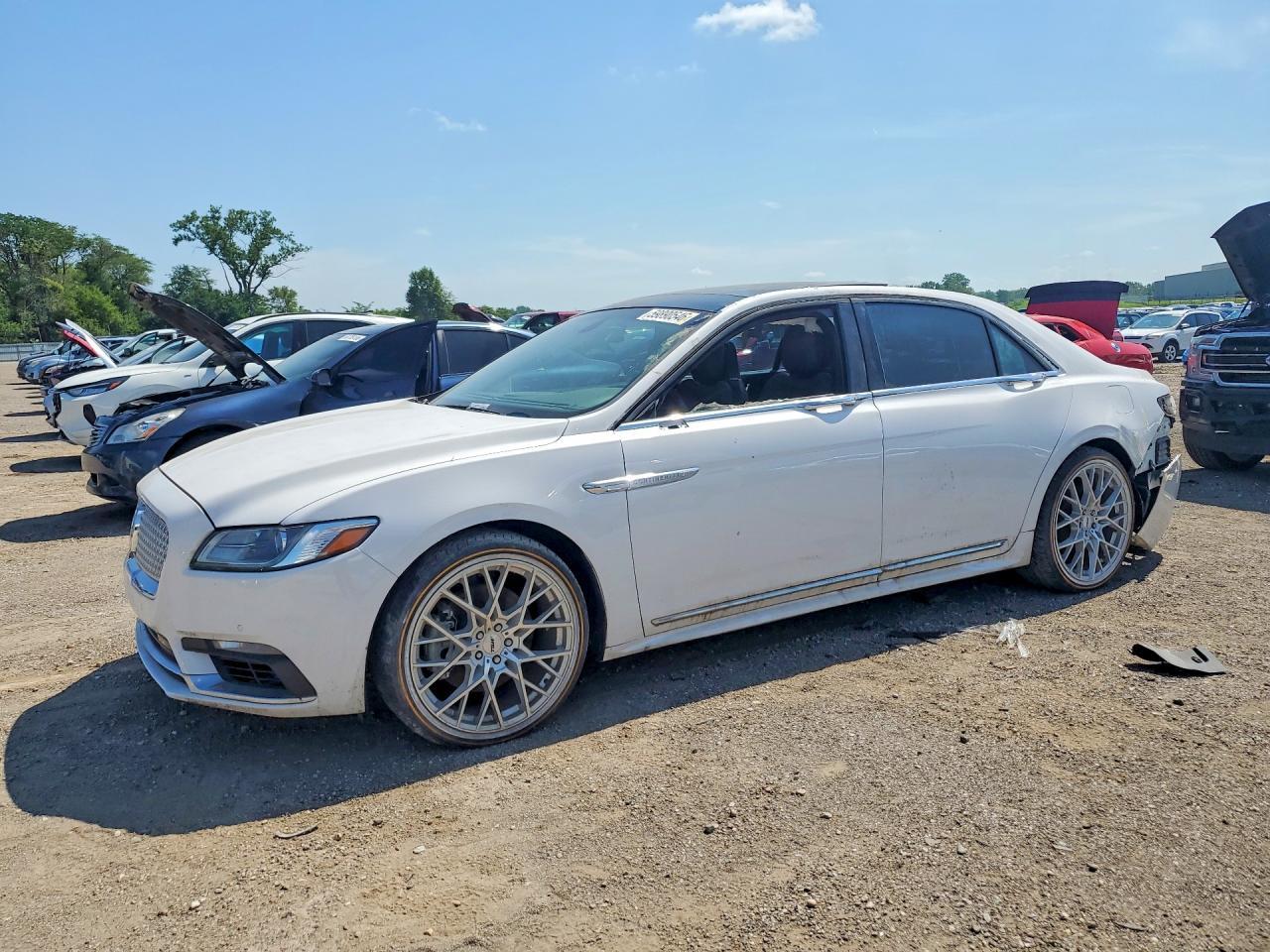 2017 Lincoln Continental, Res...