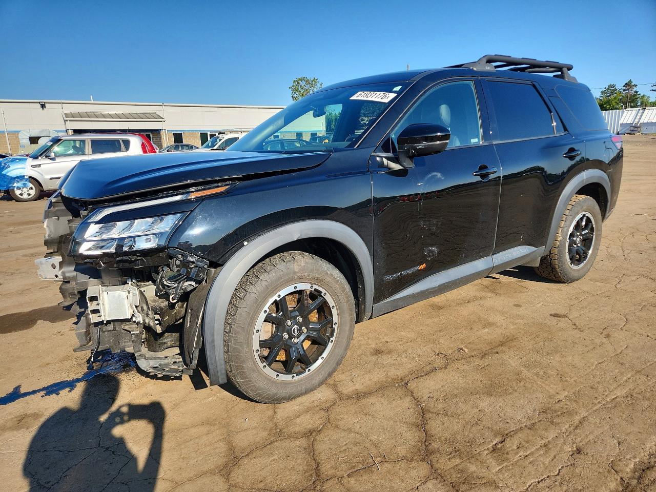 2023 Nissan Pathfinder, SV
