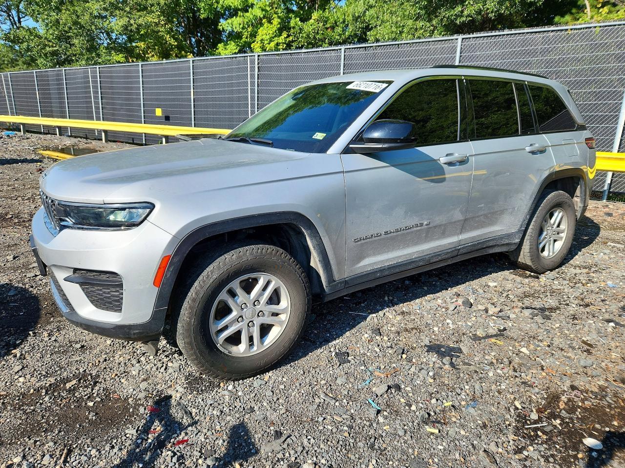 2023 Jeep Grand Cherokee, Laredo