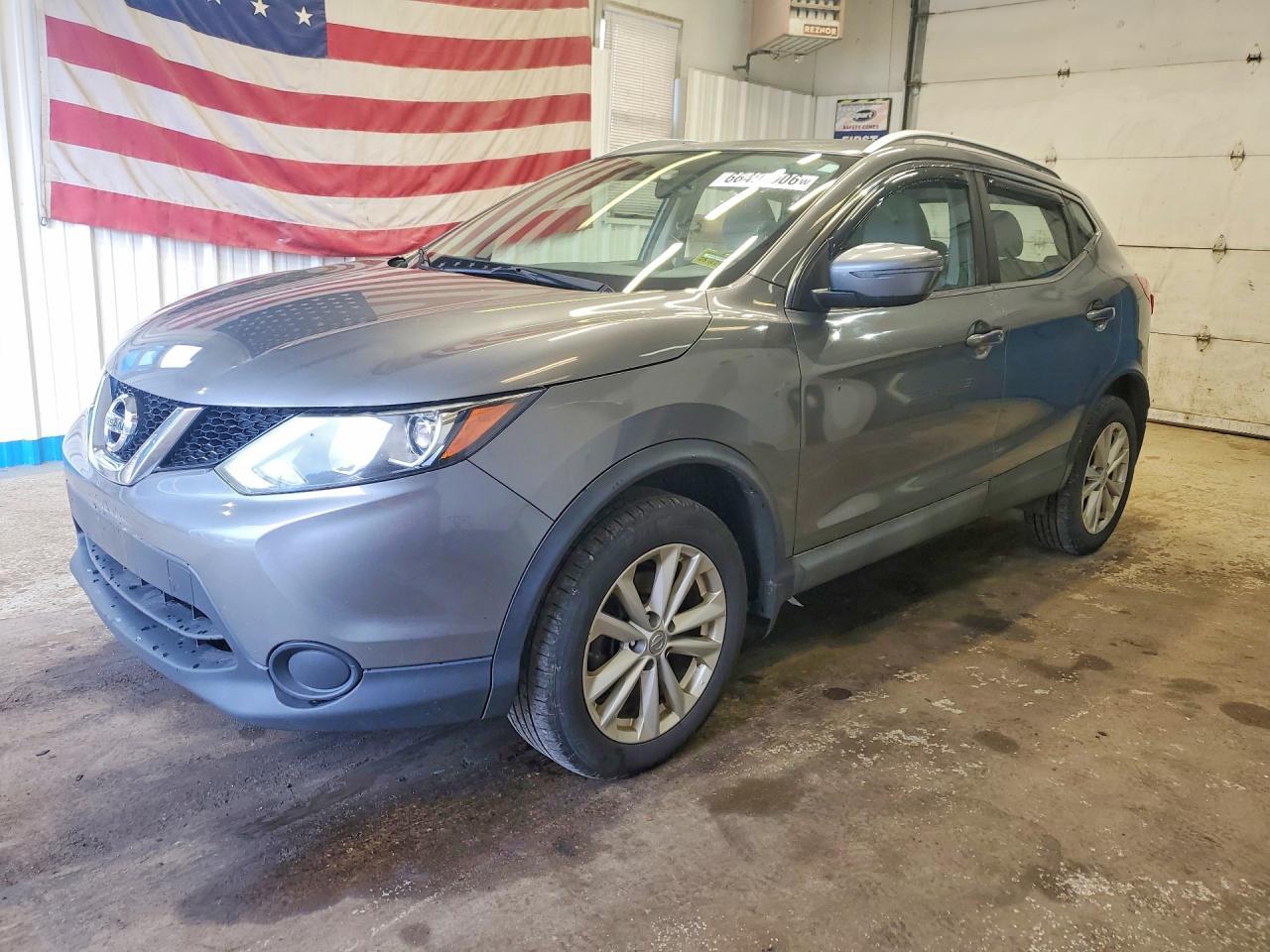 2017 Nissan Rogue, SV