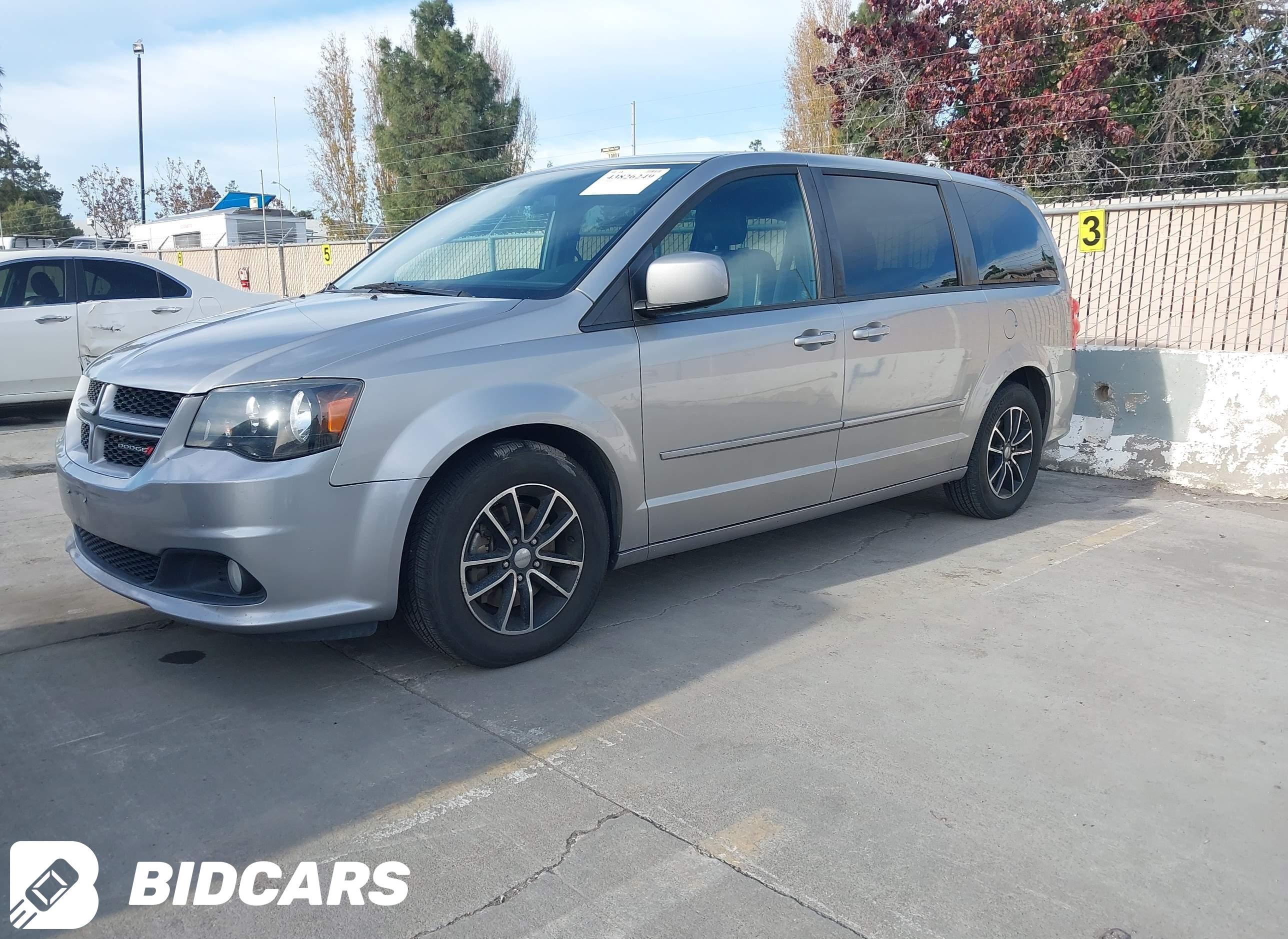 2016 Dodge Grand Caravan, R/T