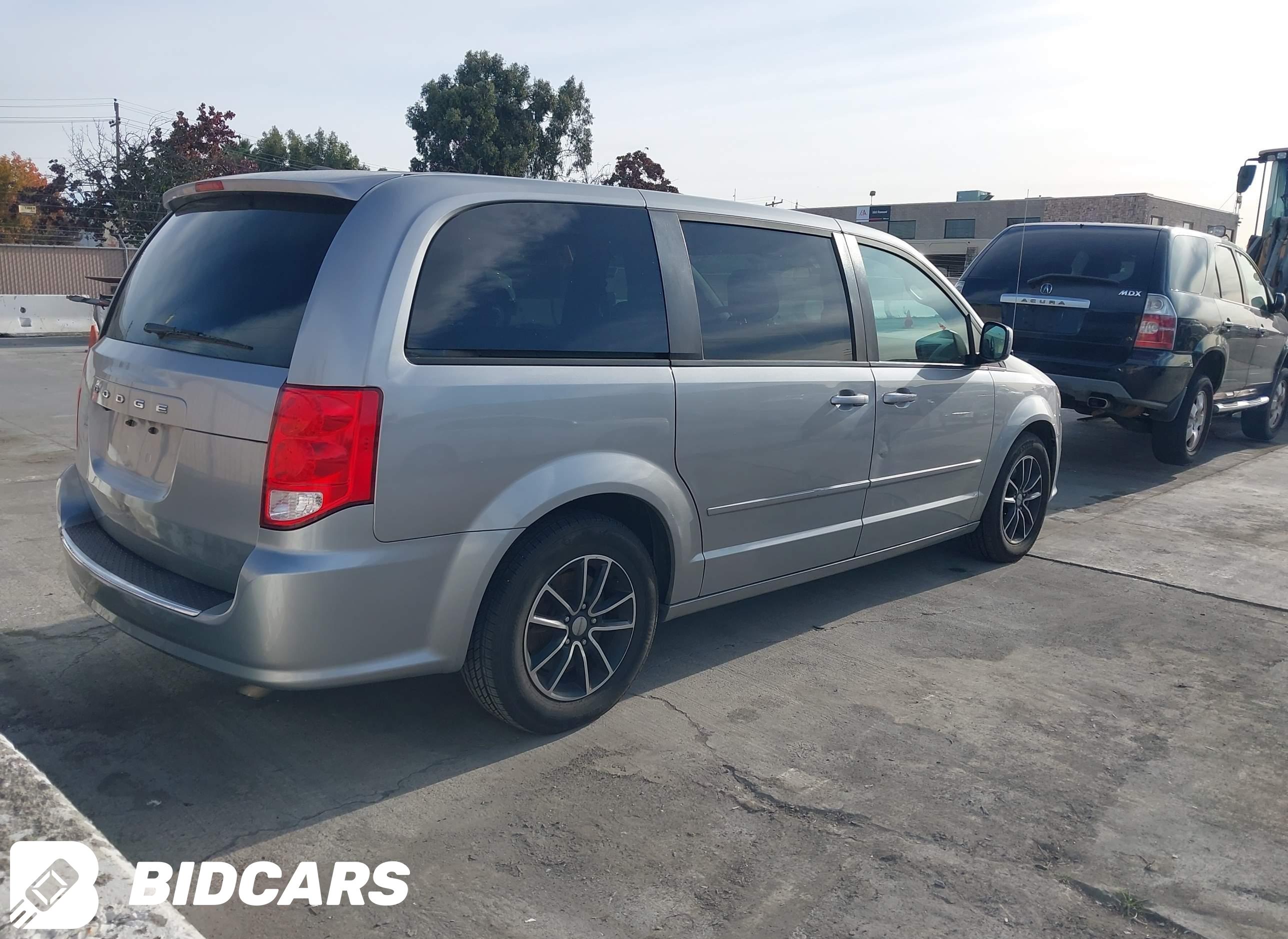 2016 Dodge Grand Caravan, R/T