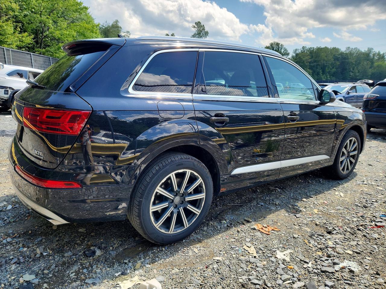 2017 Audi Q7, Premium Plus