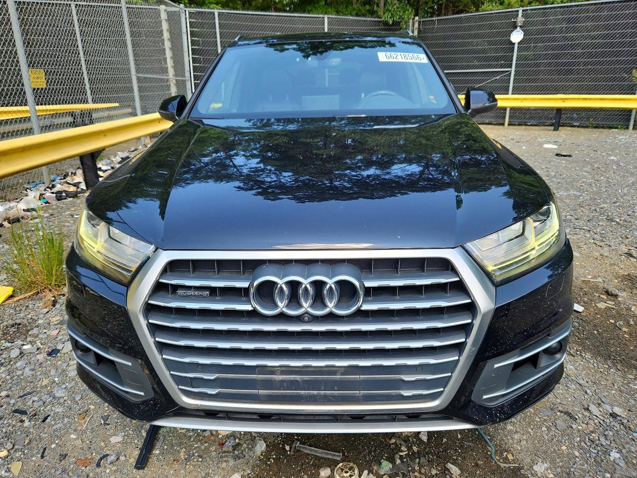 2017 Audi Q7, Premium Plus