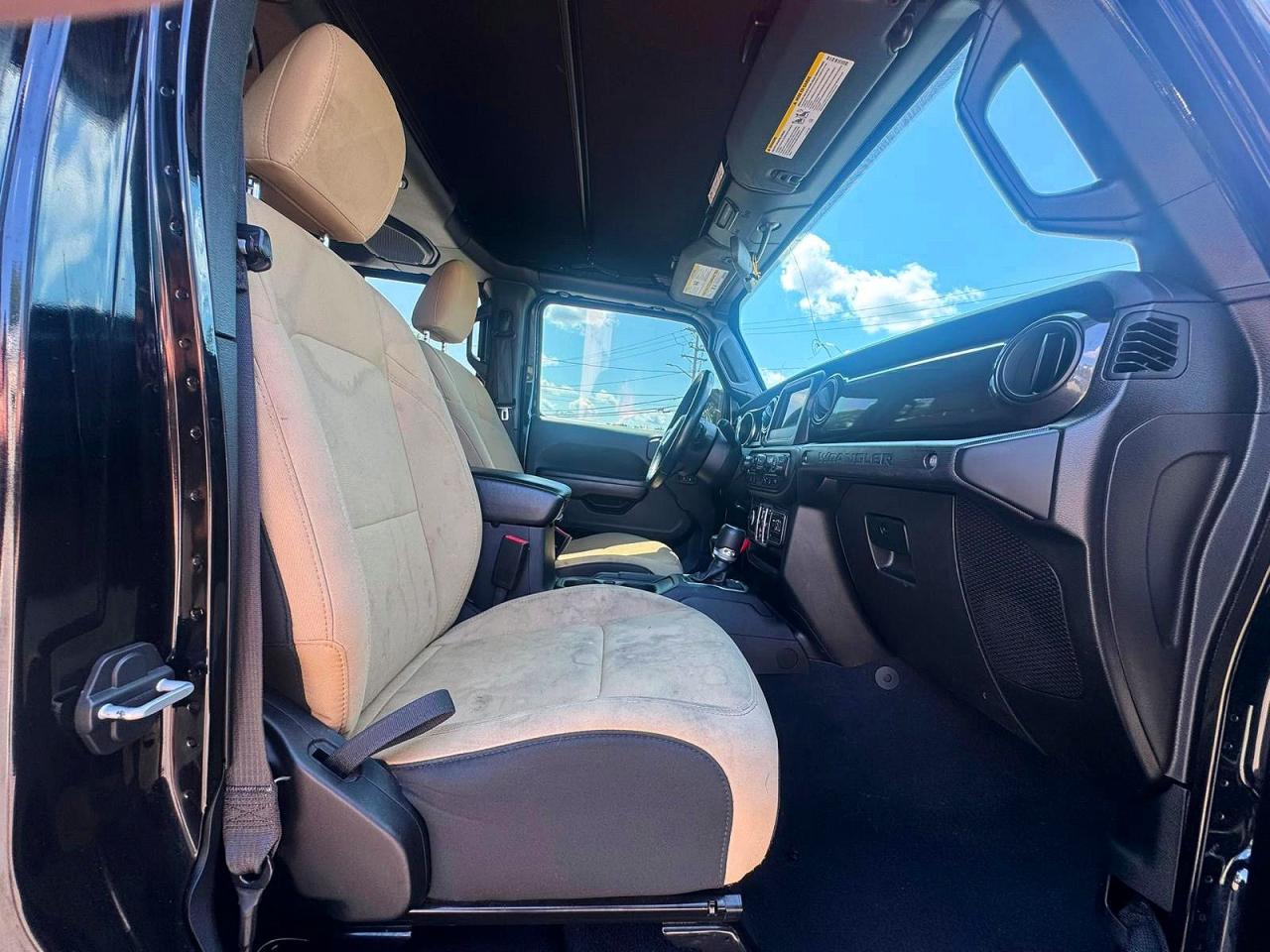2020 Jeep Wrangler, Sport