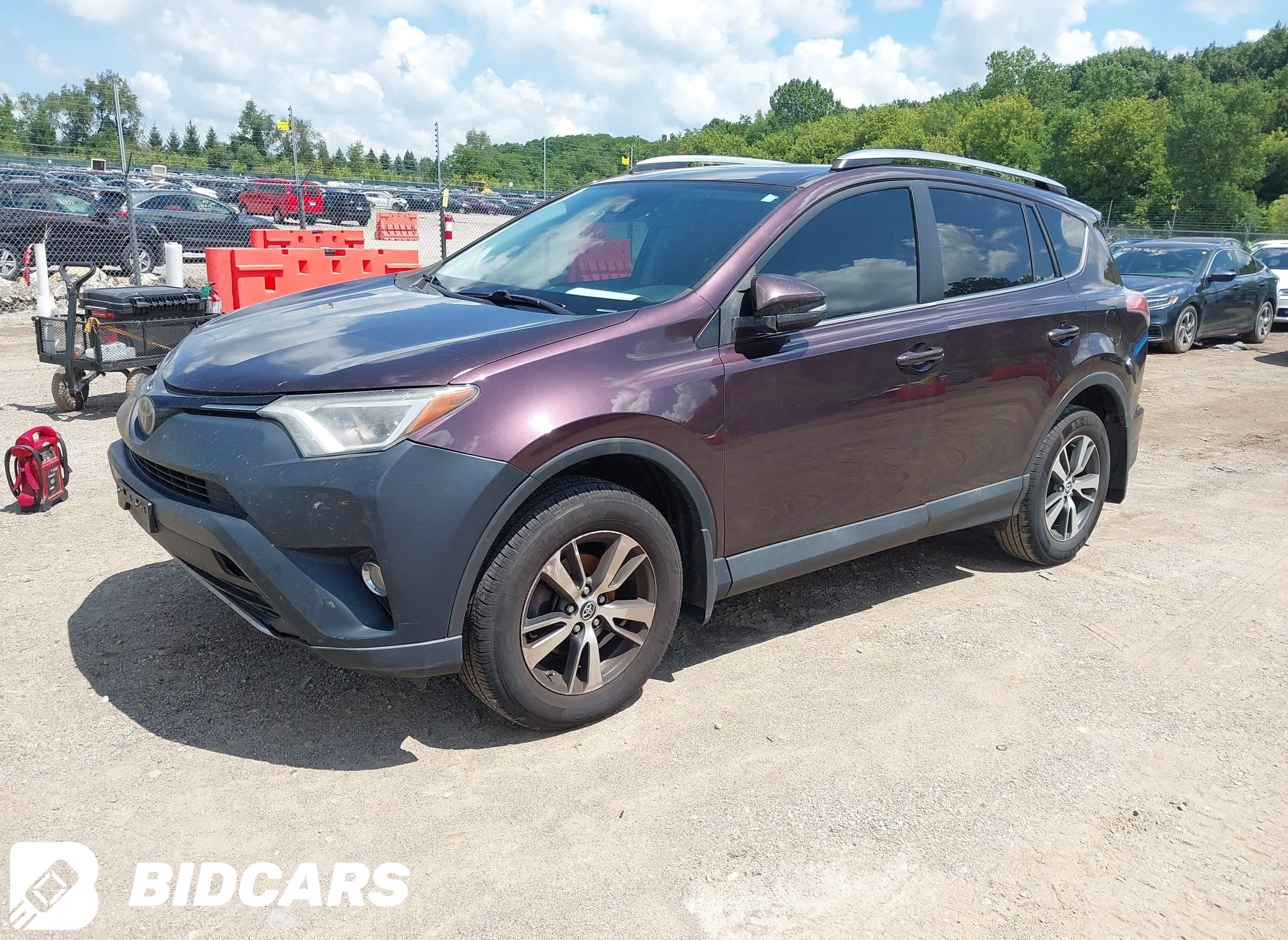 2017 Toyota RAV4, Xle