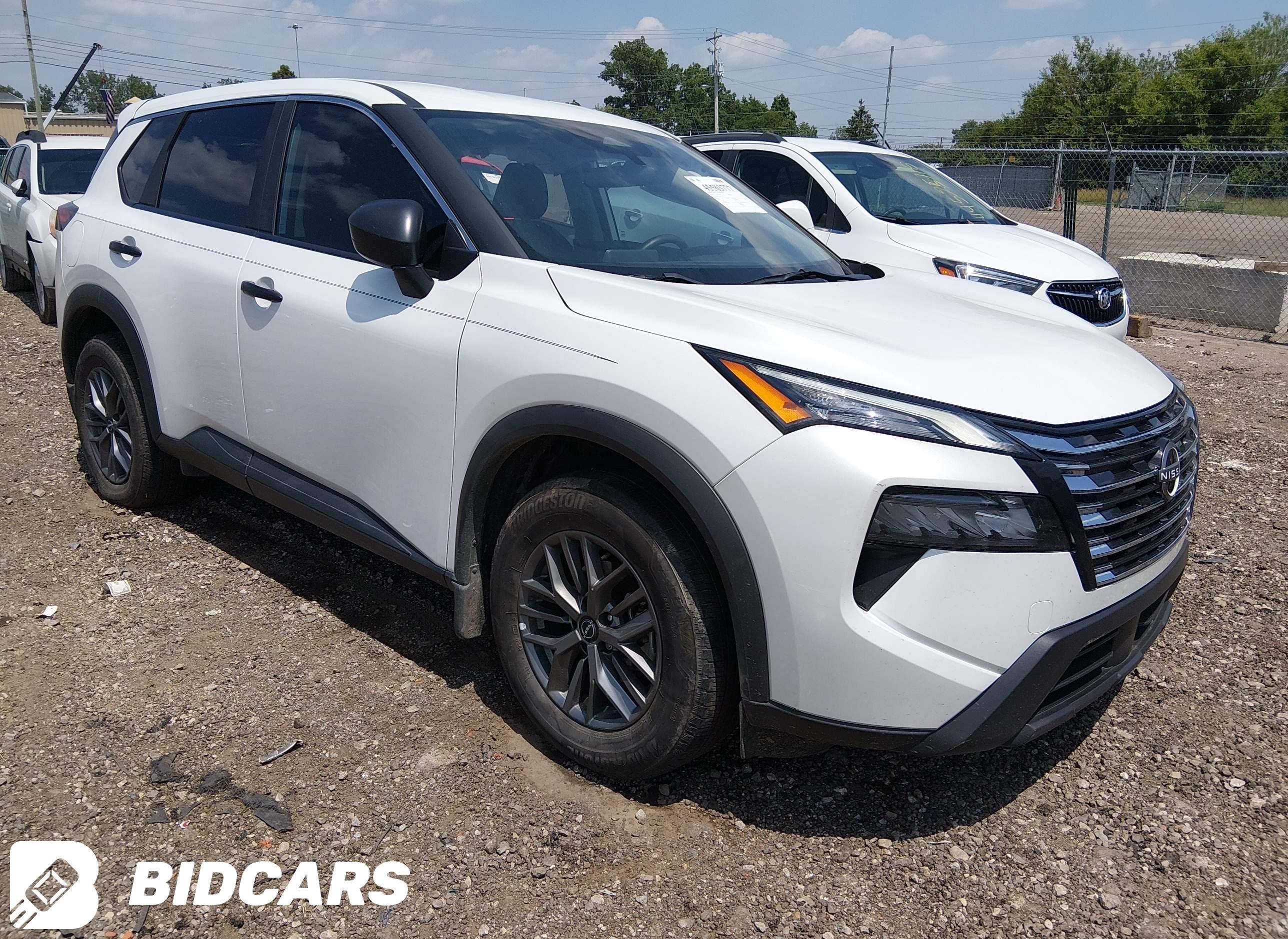 2024 Nissan Rogue, S Fwd