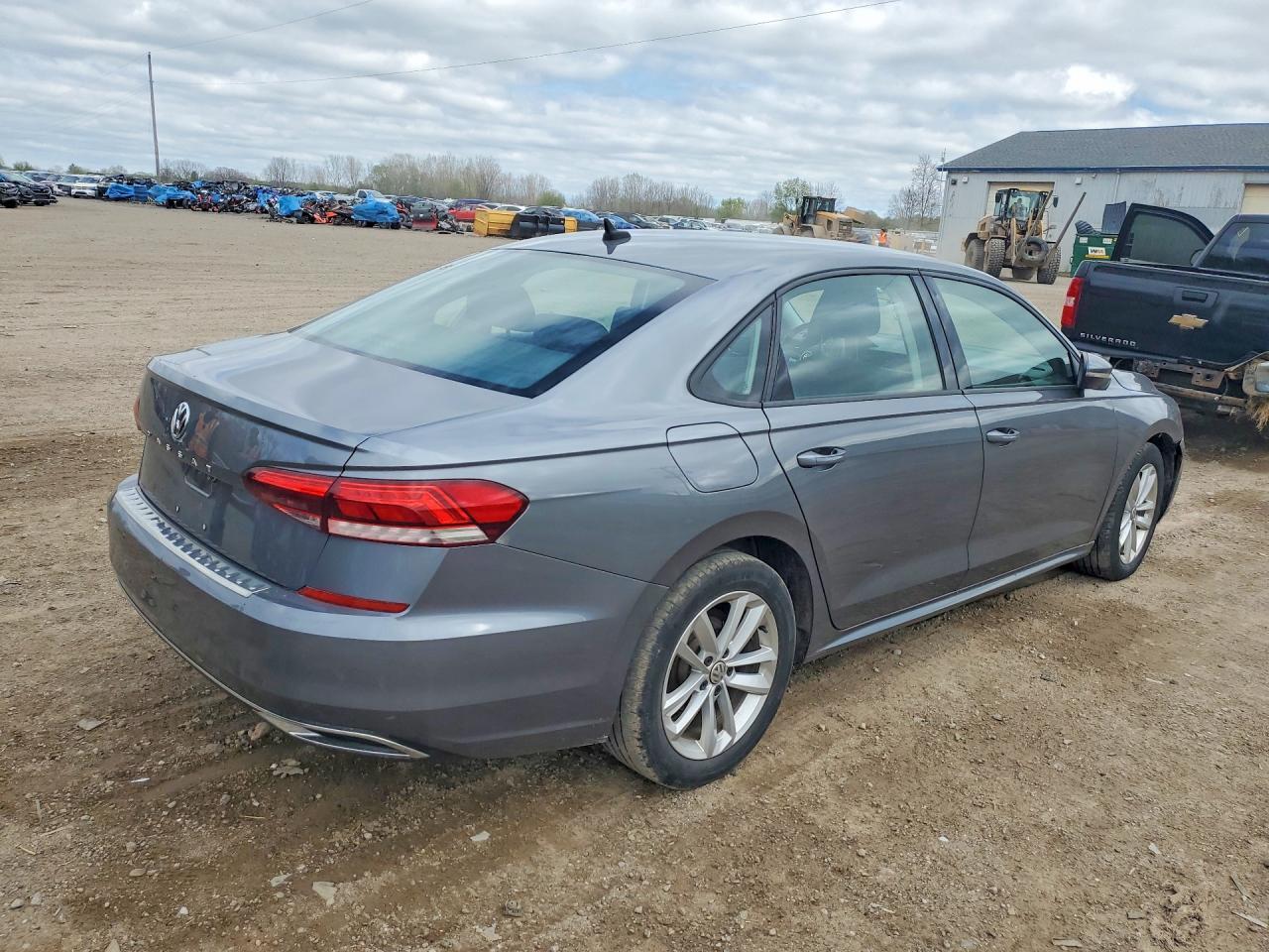 2021 Volkswagen Passat, S