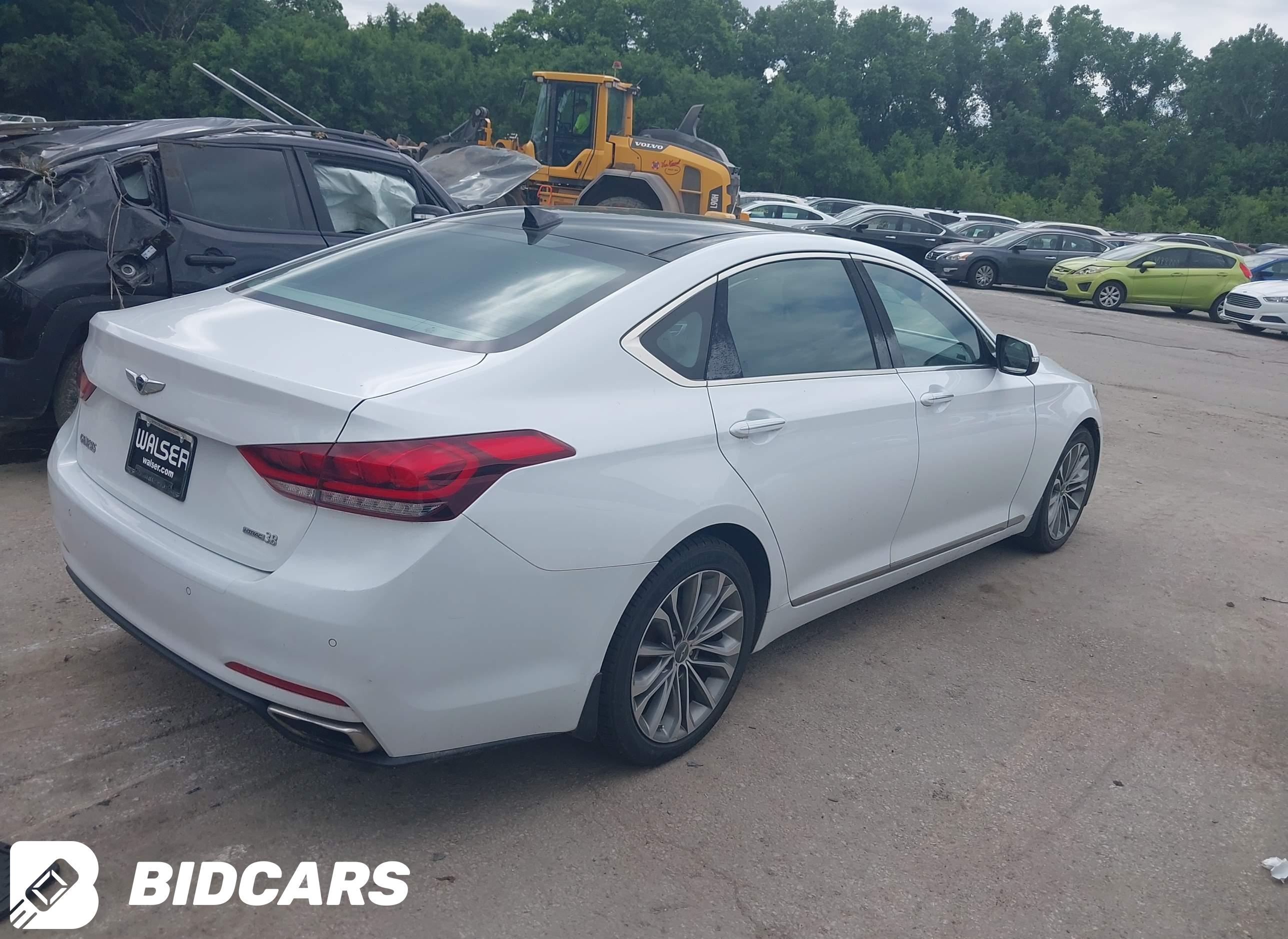 2015 Hyundai Genesis, 3.8
