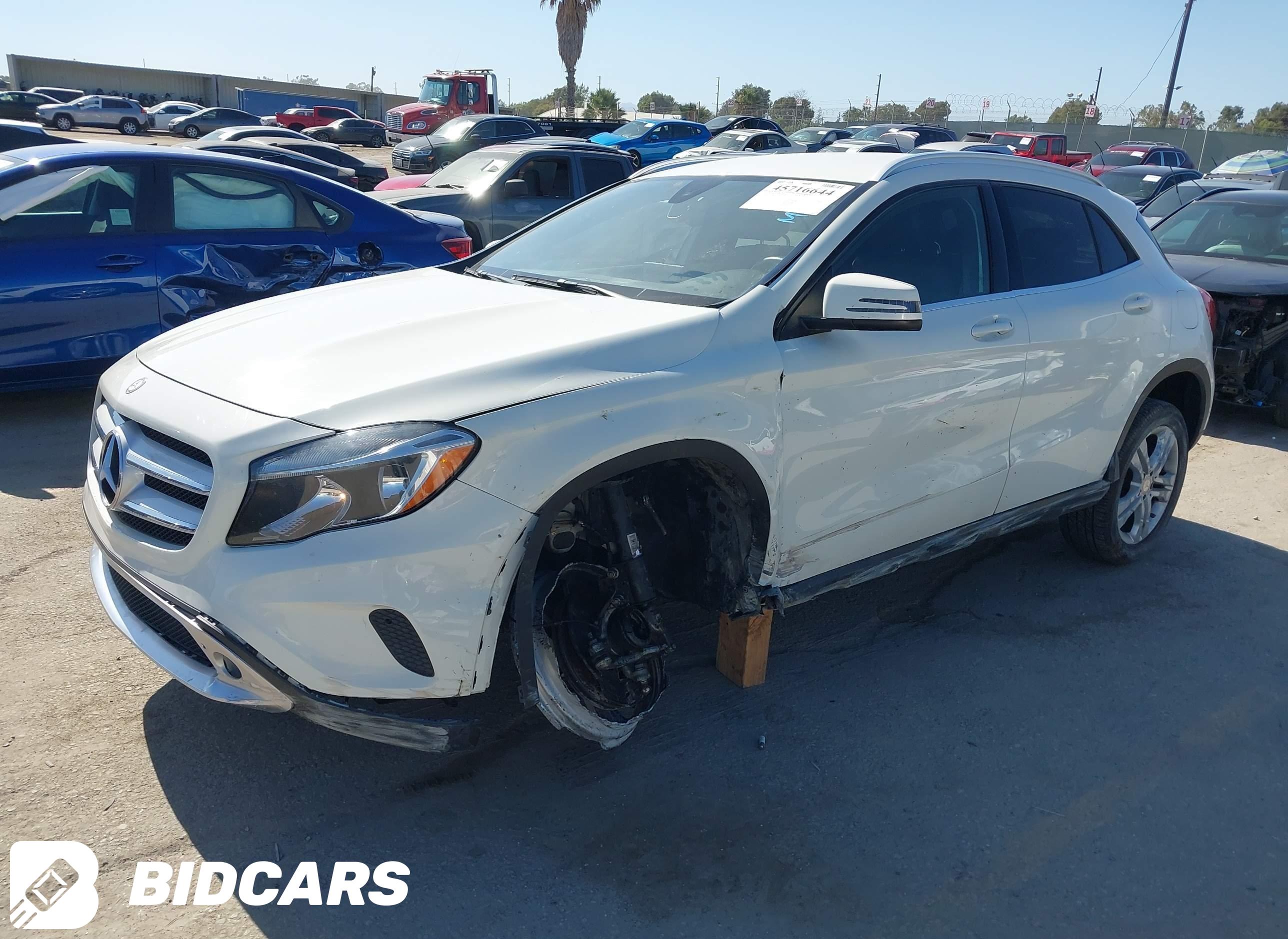 2016 Mercedes-Benz GLA 250, 4...