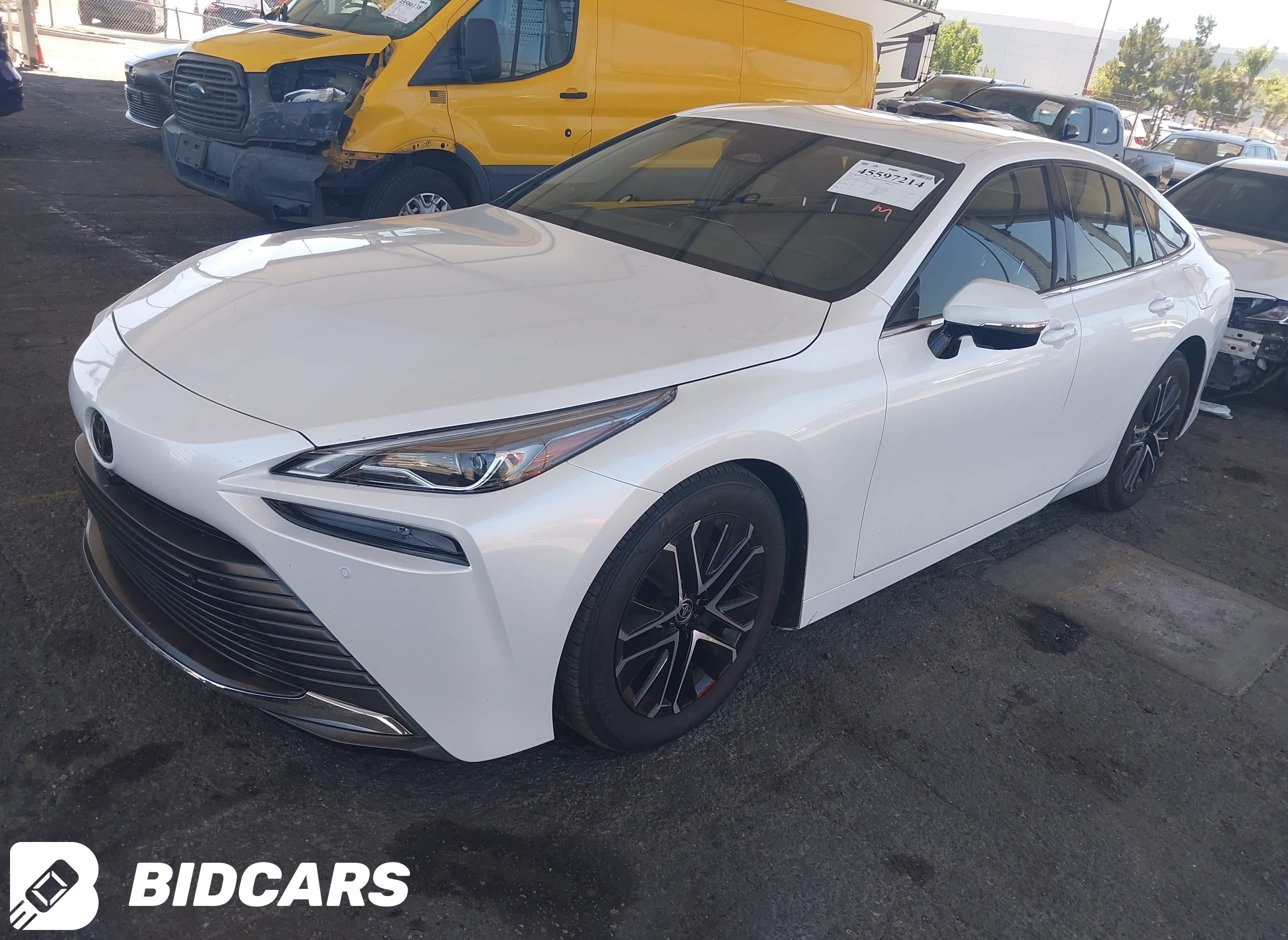 2026 Toyota Mirai, Xle