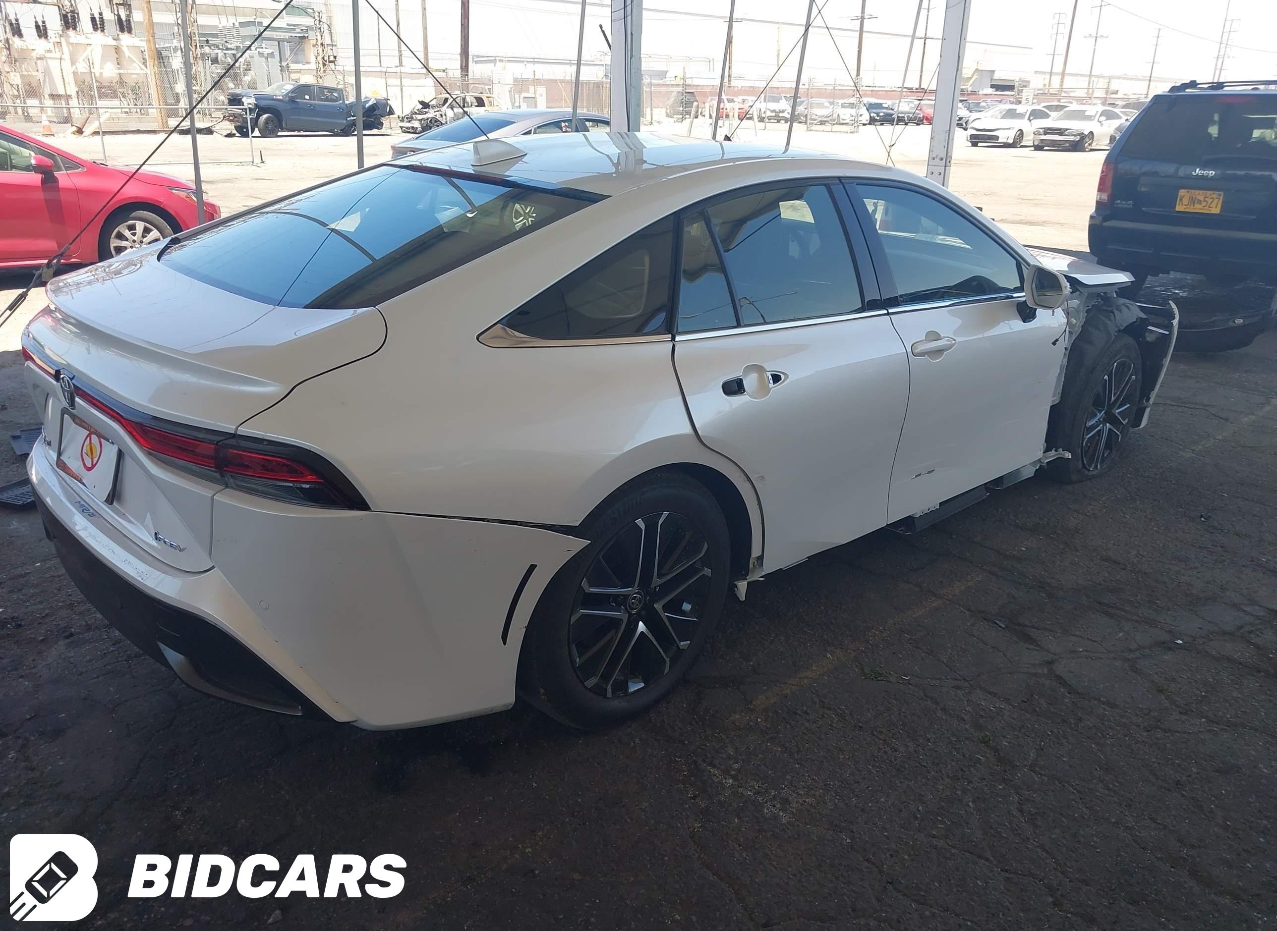 2026 Toyota Mirai, Xle