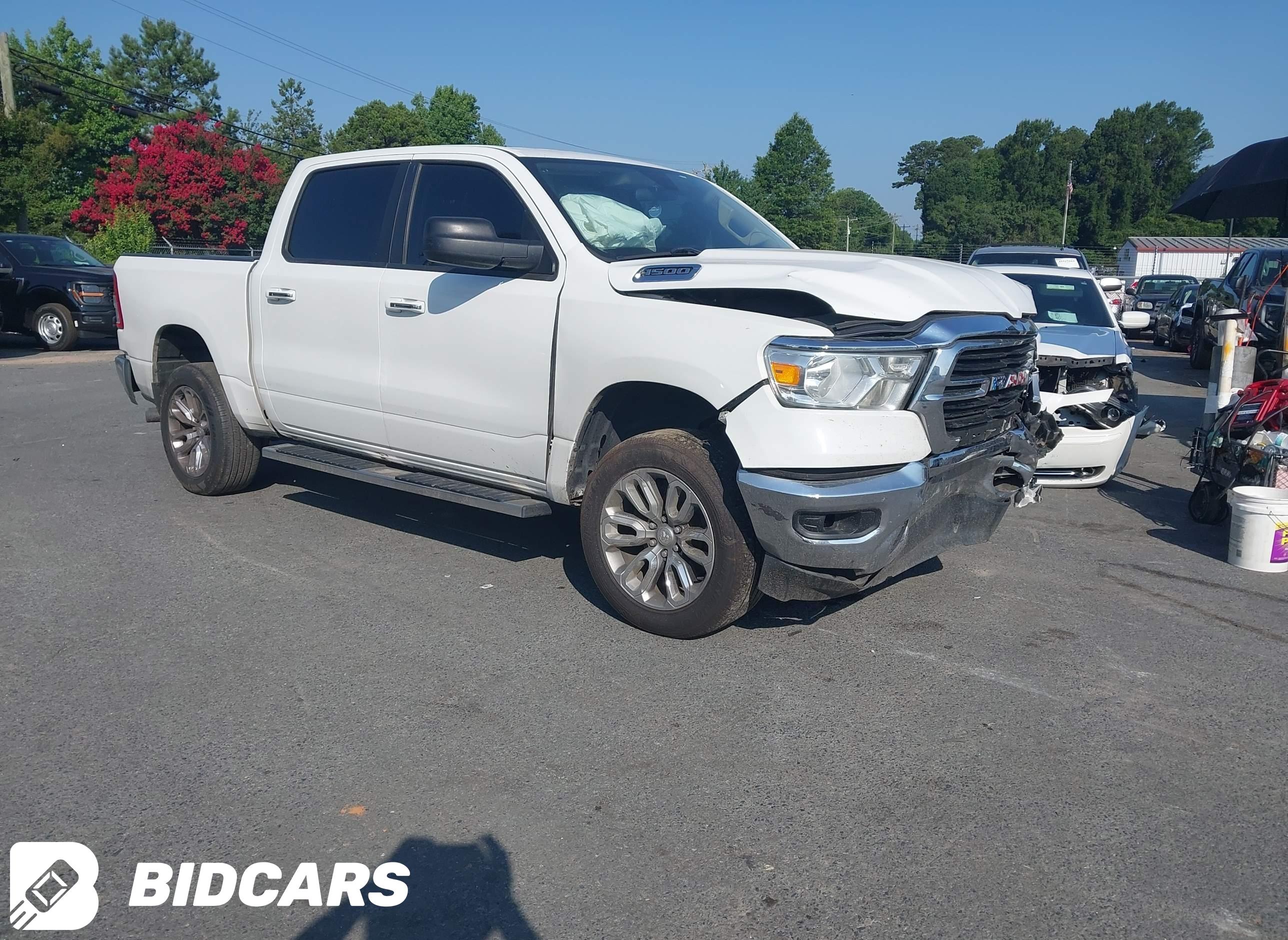 2019 RAM 1500, Big Horn/Lone...