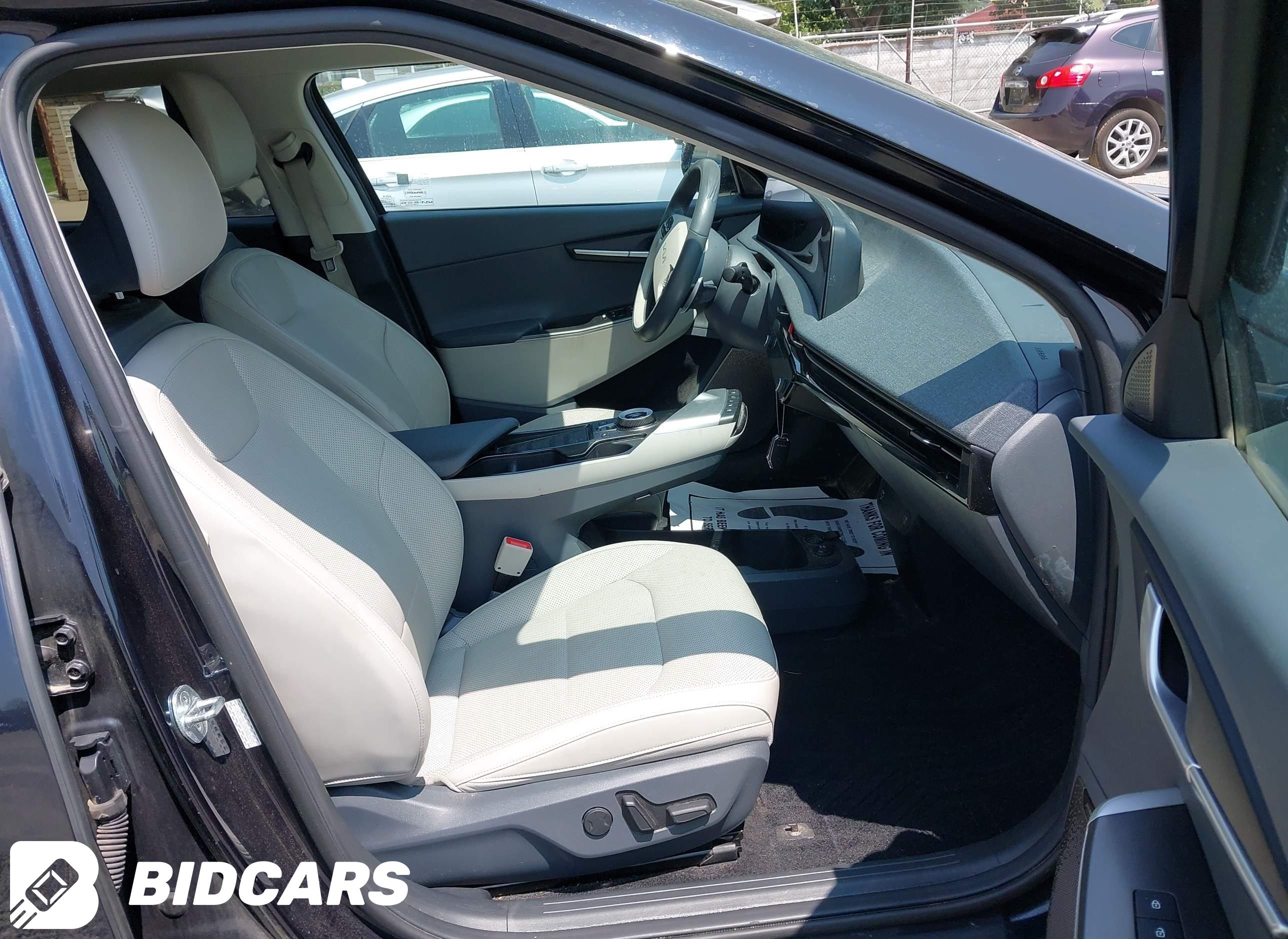 2022 KIA EV6, Wind