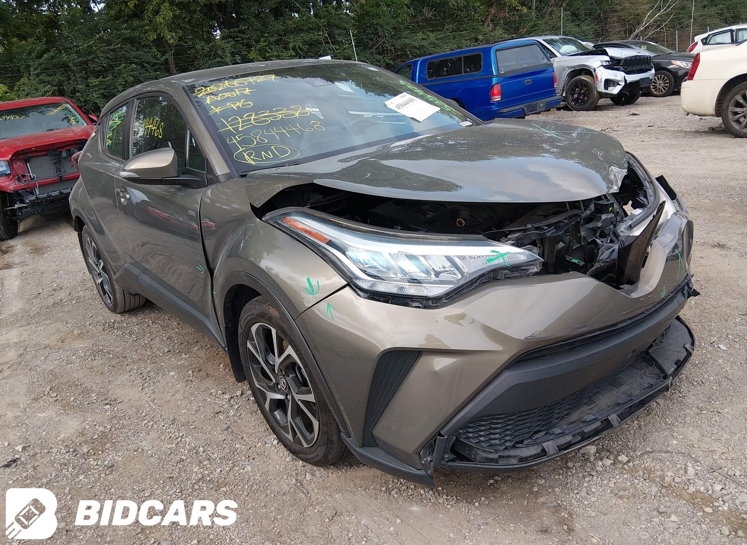 2021 Toyota C-HR, Xle