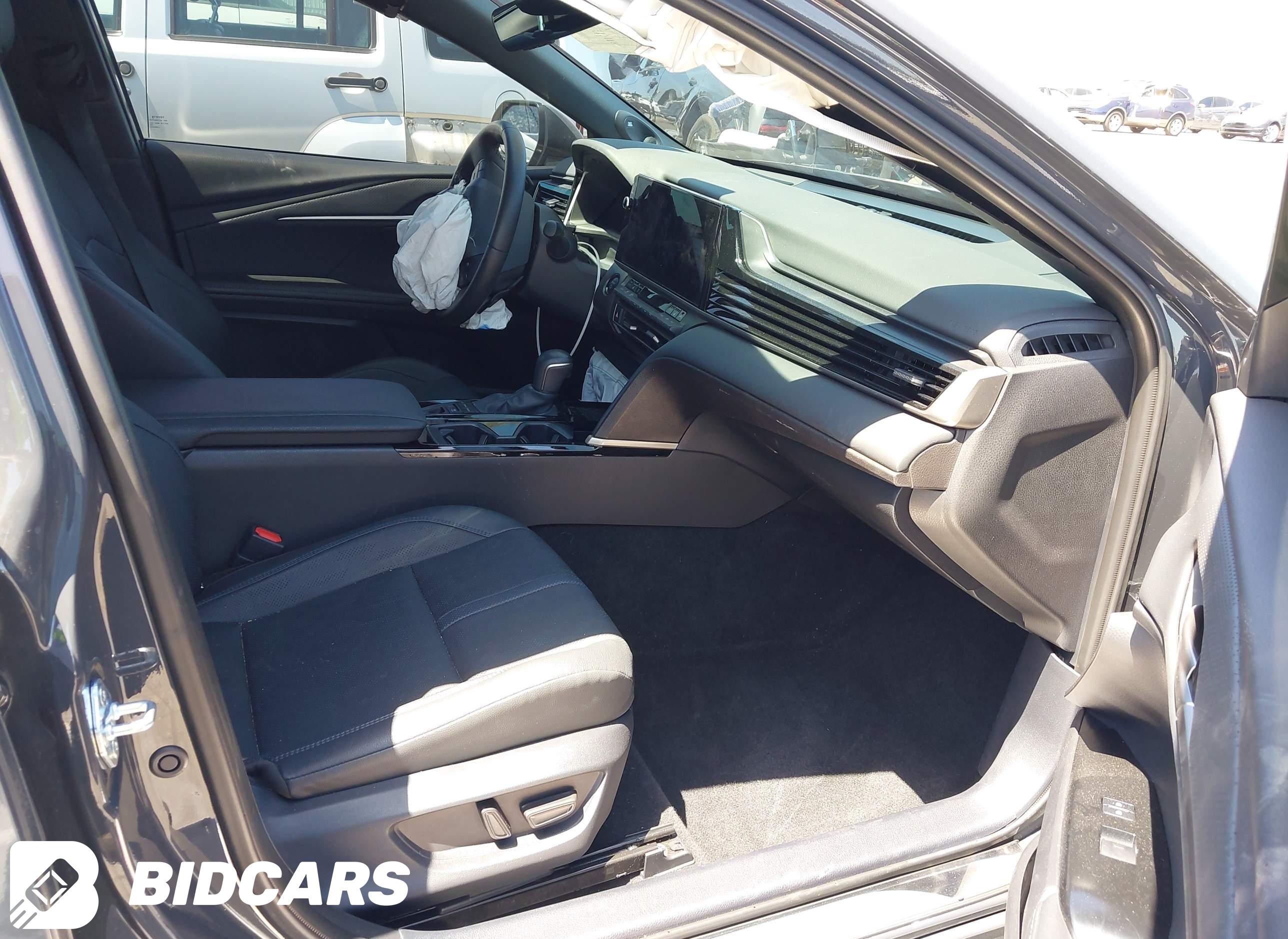 2025 Toyota Camry, Xse