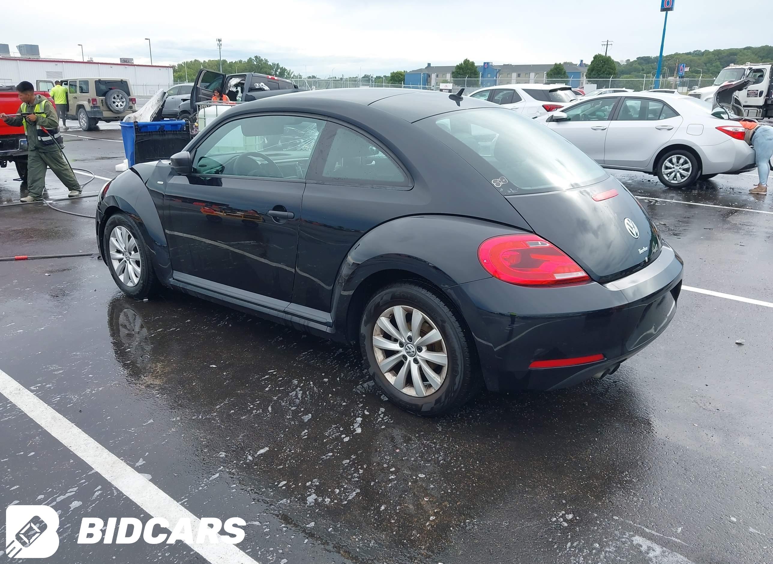 2016 Volkswagen Beetle, 1.8T...