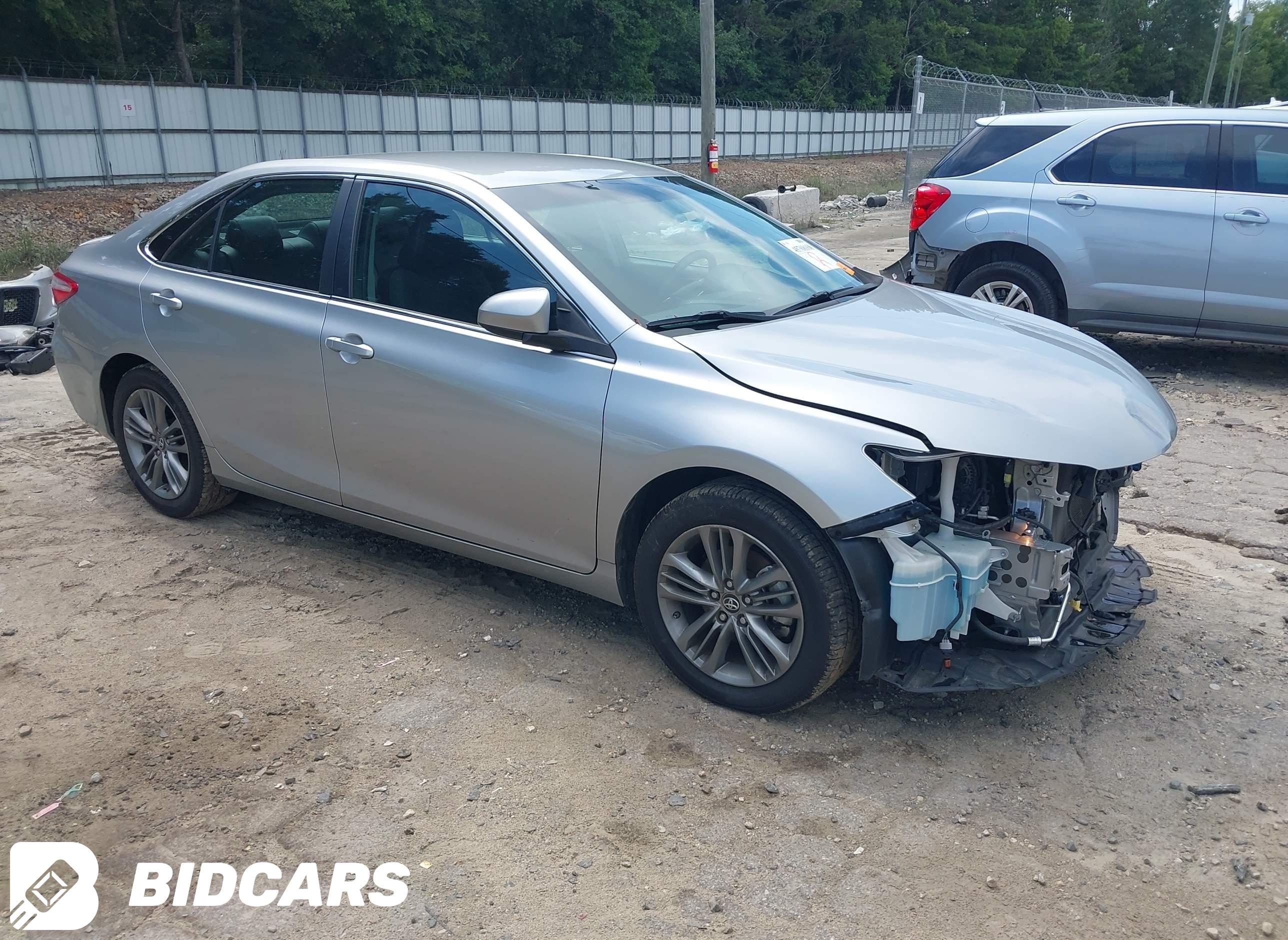 2016 Toyota Camry, SE