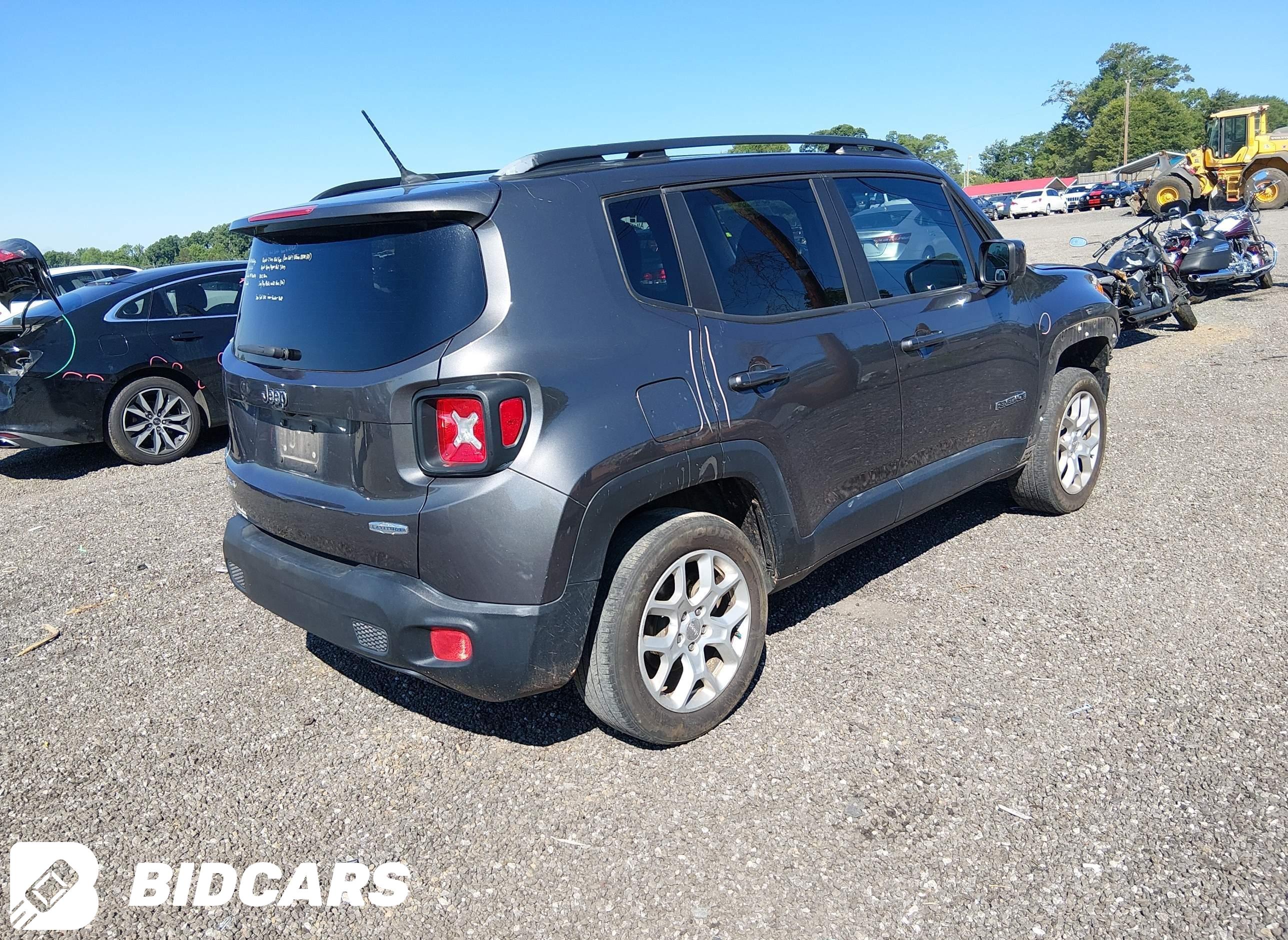 2017 Jeep Renegade, Latitude 4X4