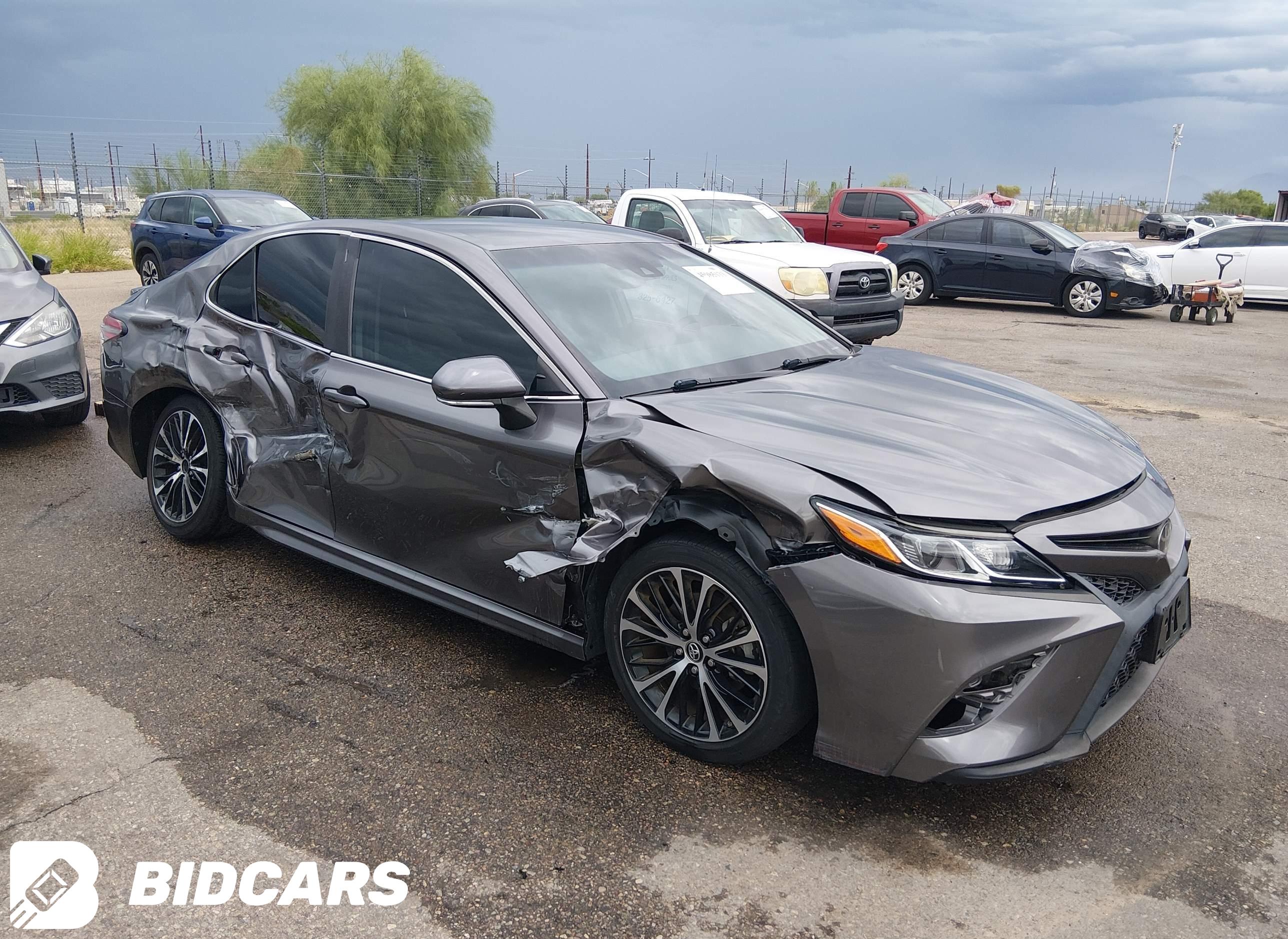 2018 Toyota Camry, SE