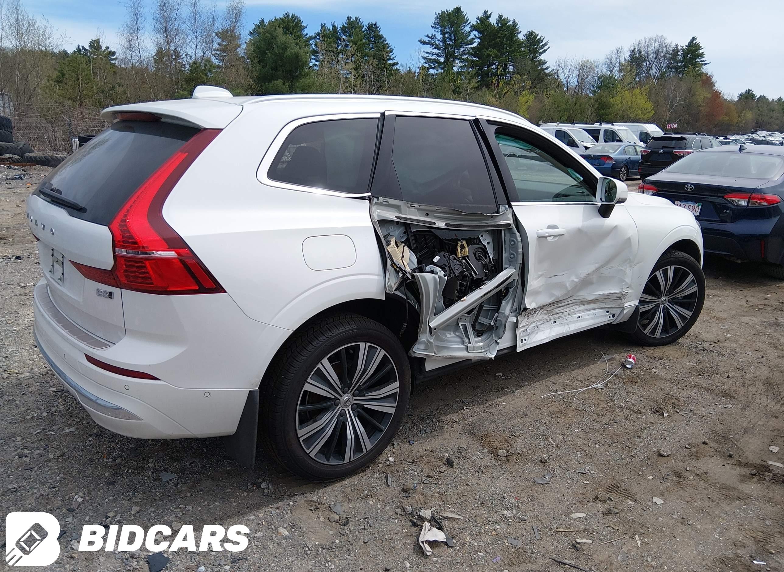 2023 Volvo XC60, B5 Plus Brig...