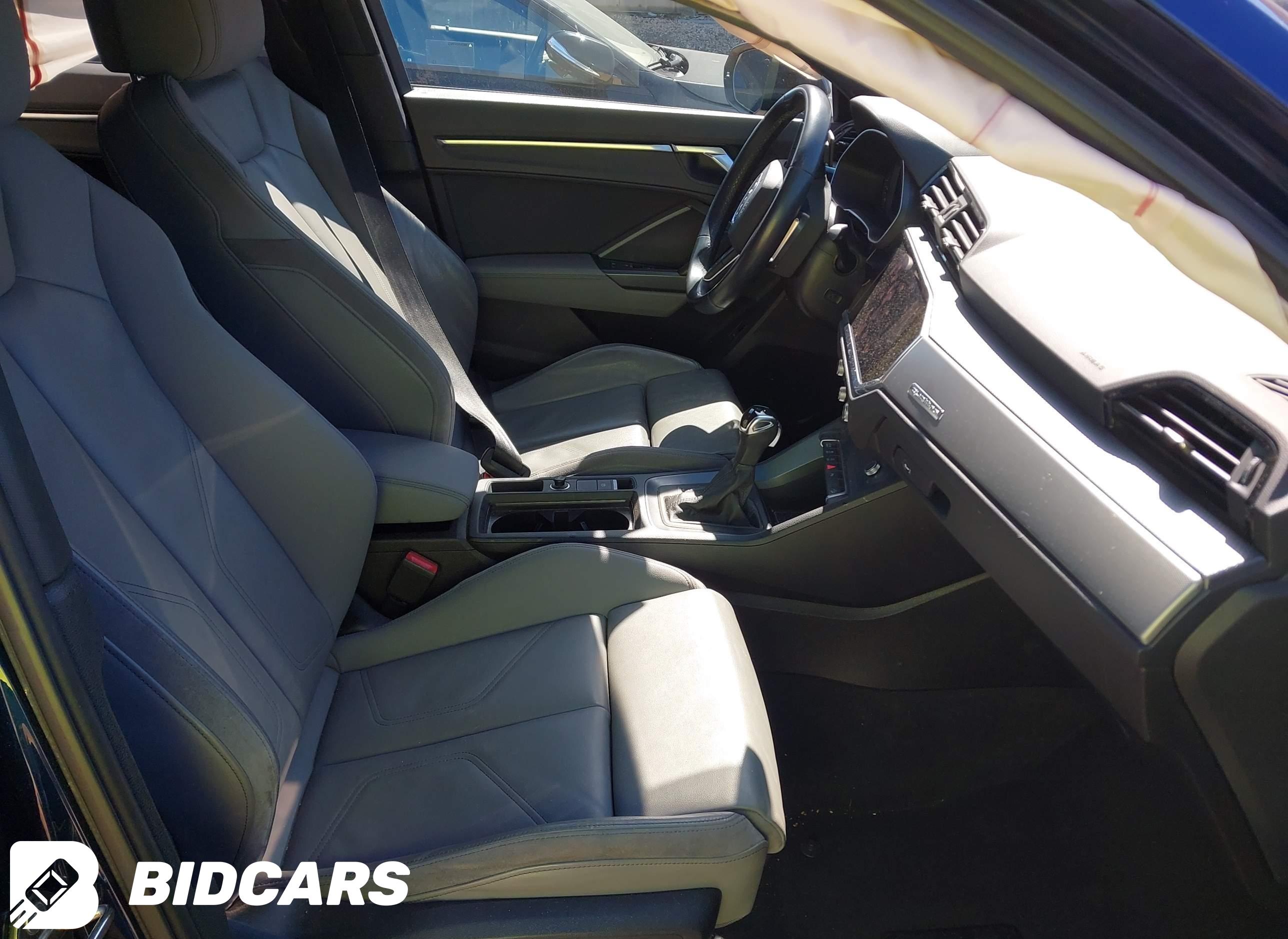 2021 Audi Q3, Premium 45 Tfsi...