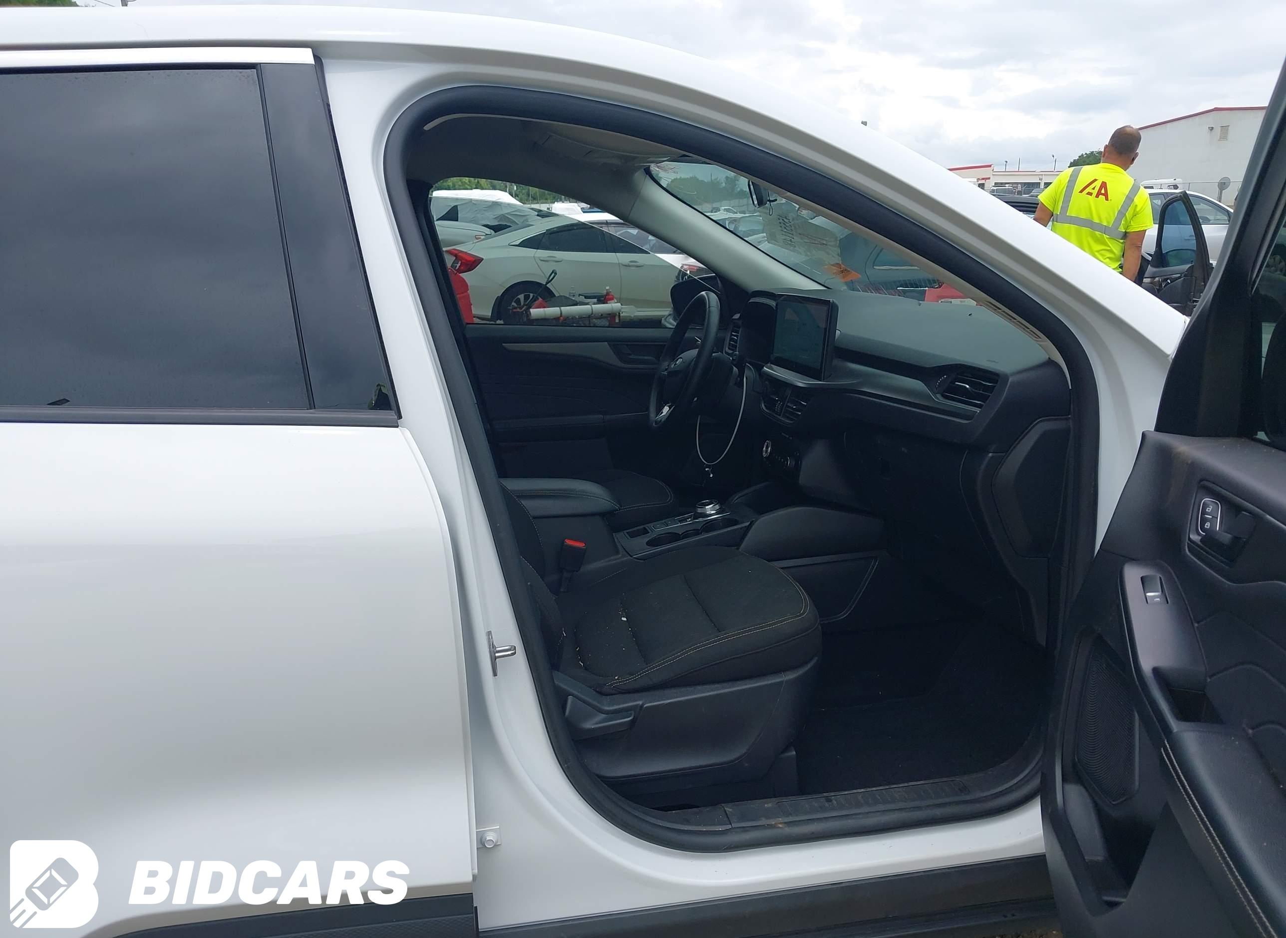 2024 Ford Escape, Active
