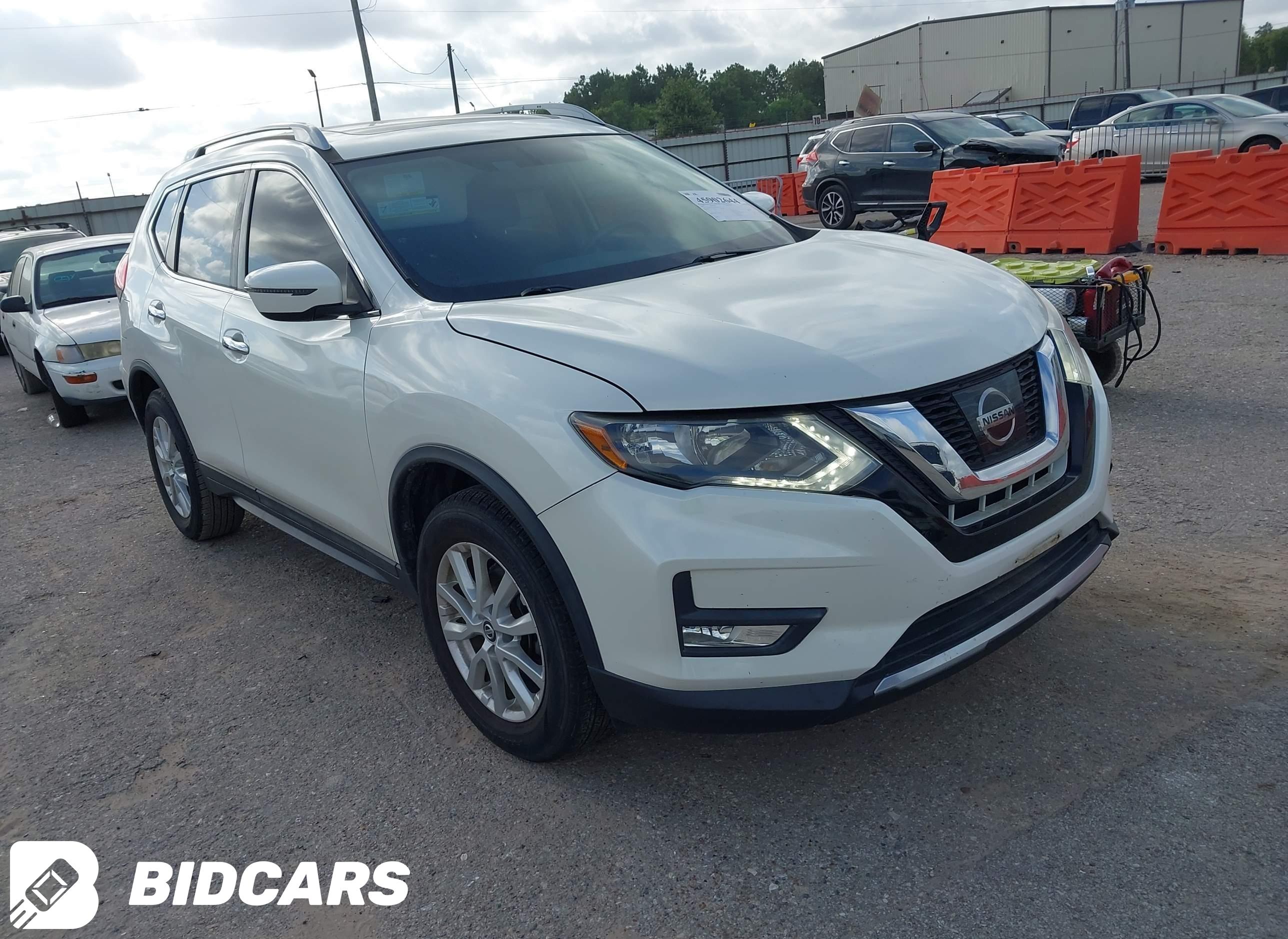 2017 Nissan Rogue, SV