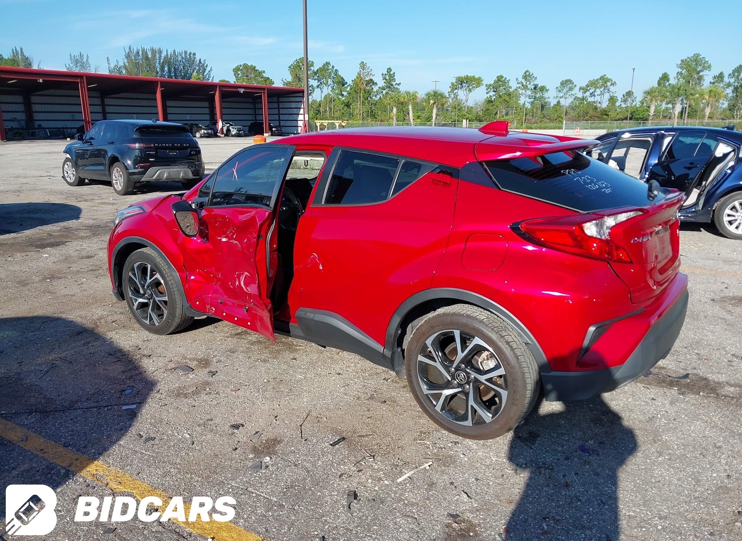2021 Toyota C-HR, Xle