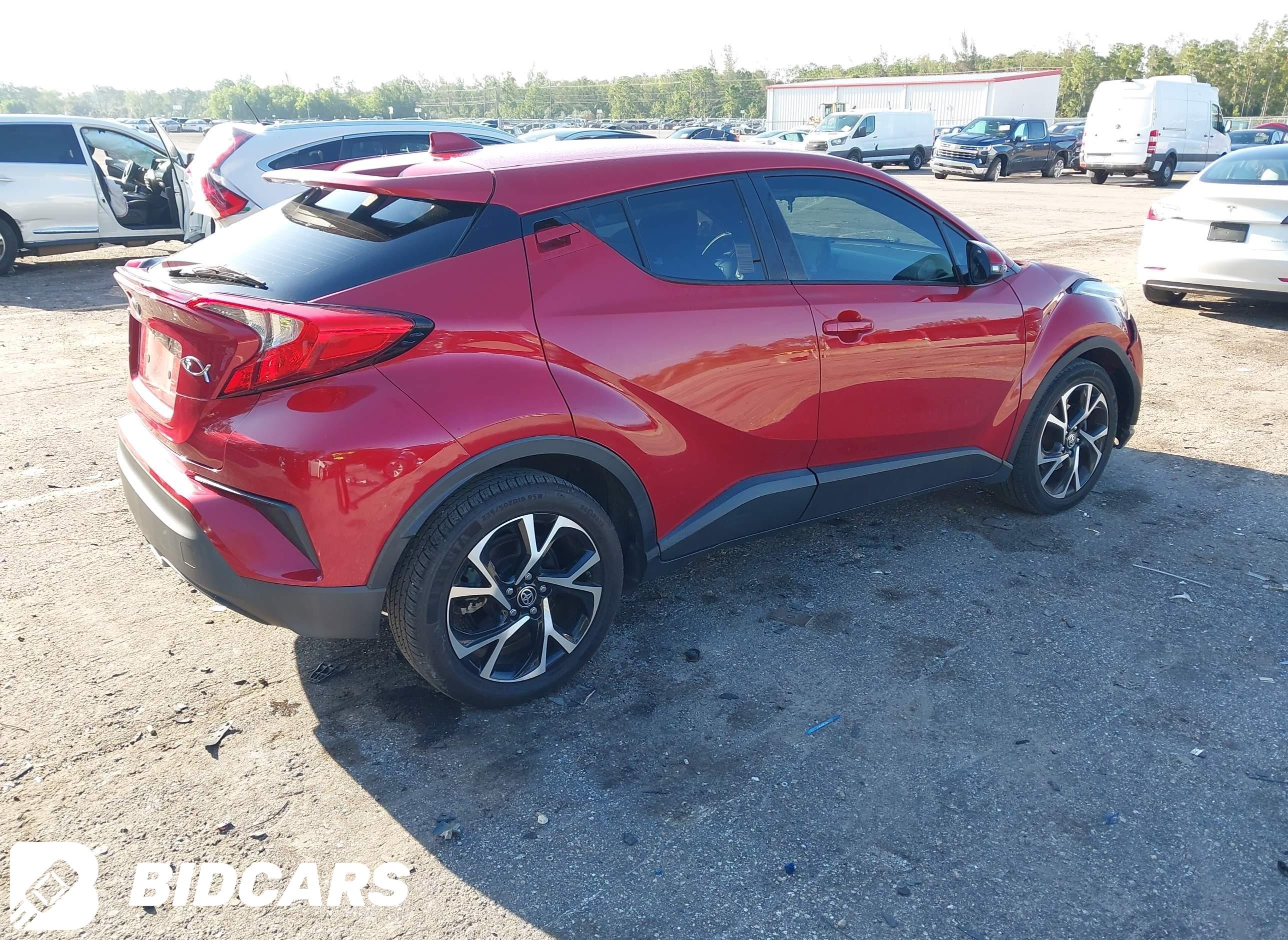 2021 Toyota C-HR, Xle