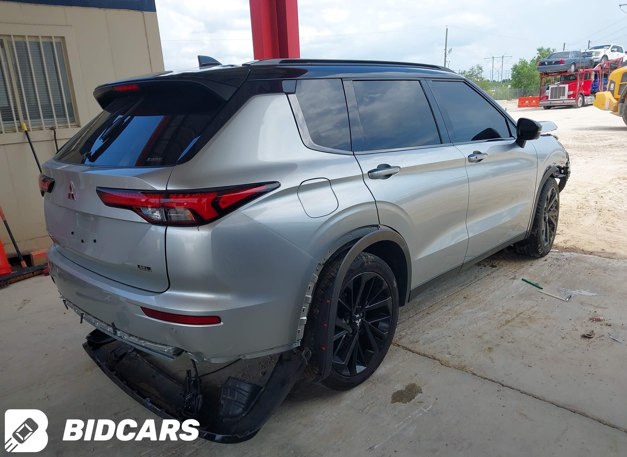 2024 Mitsubishi Outlander