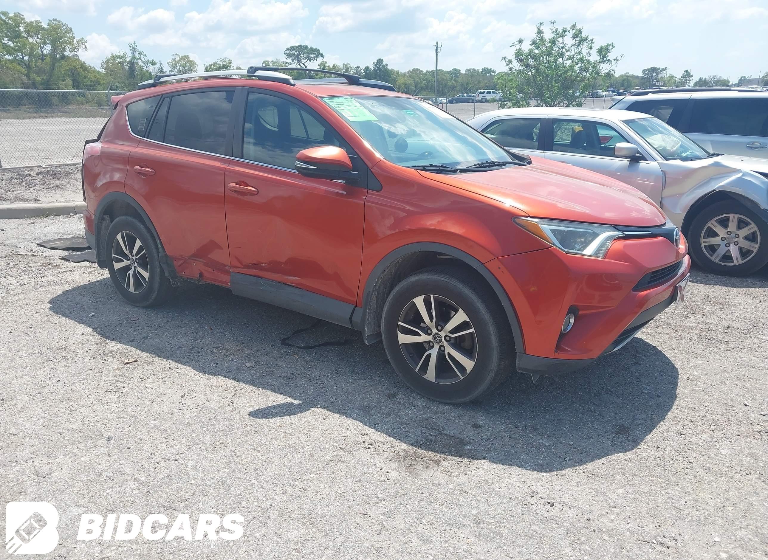 2016 Toyota RAV4, Xle